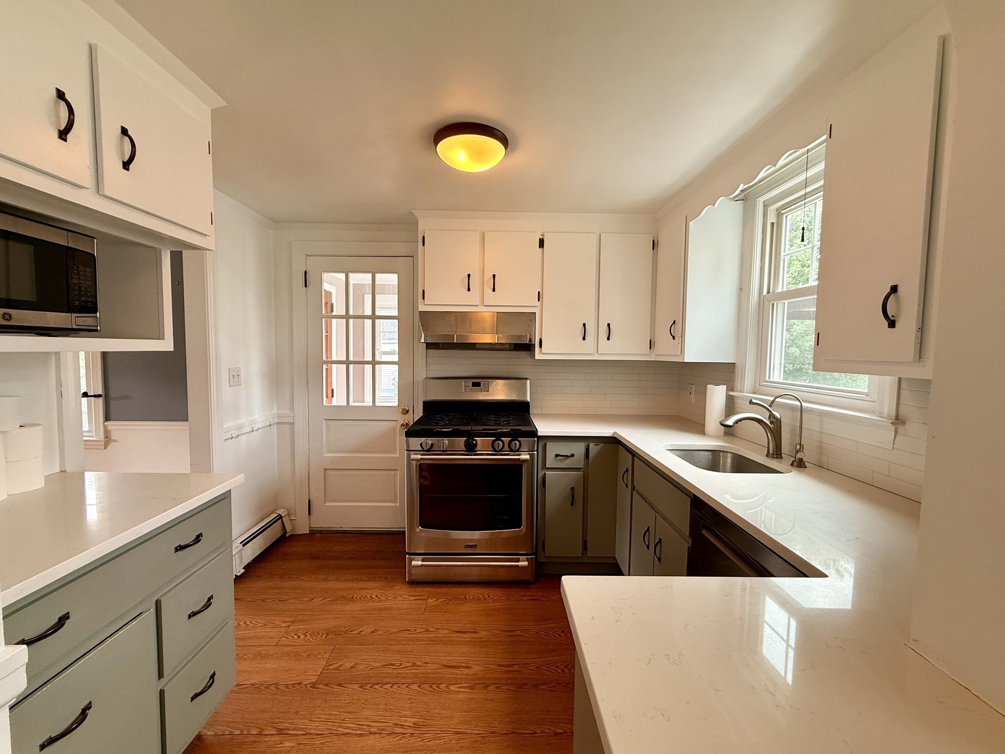 139 Gay Street Property Photo 8