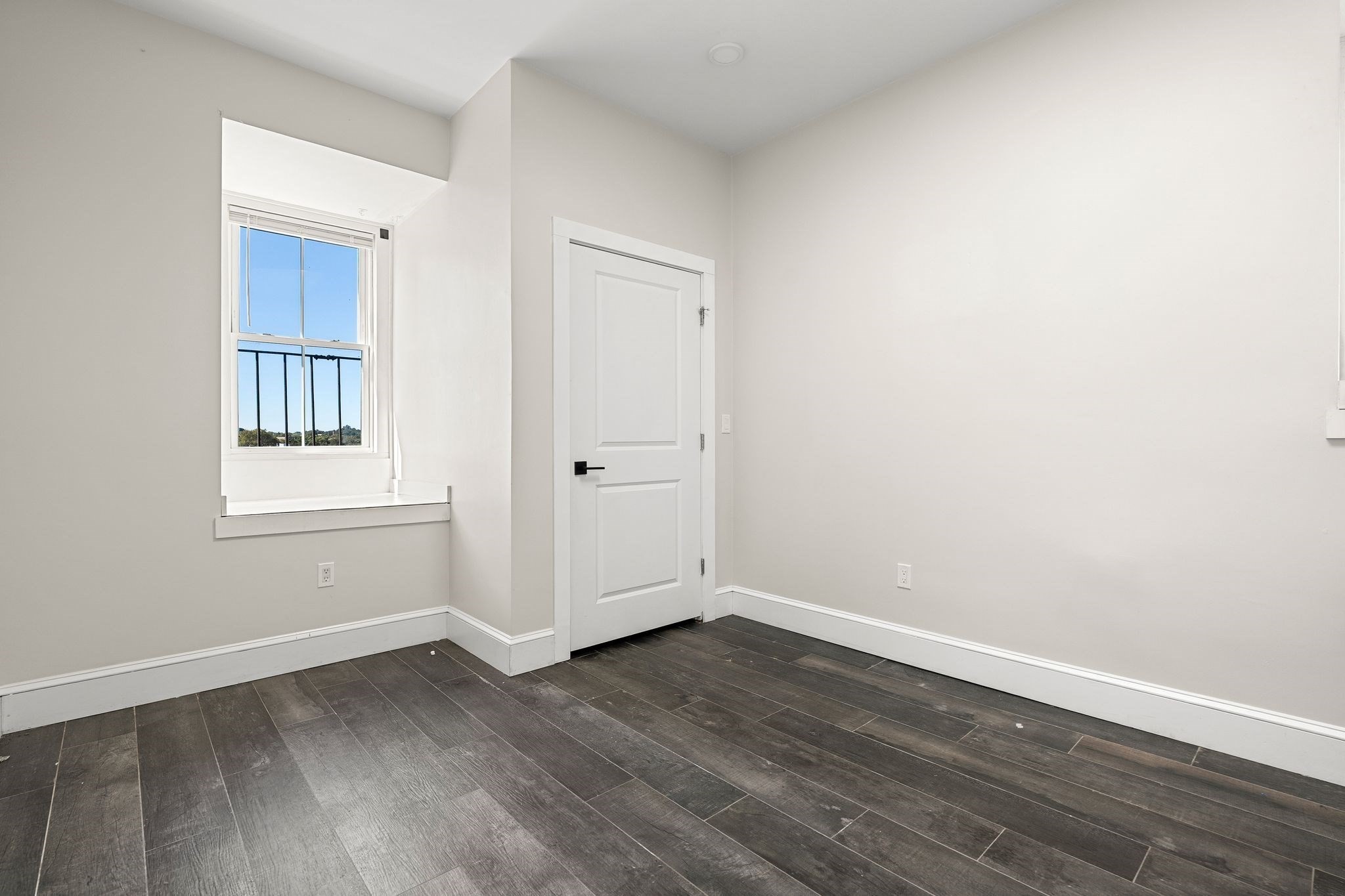 603 Massachusetts Ave Property Photo 10