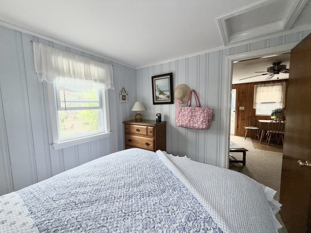 37 Ocean Dr # 2 Property Photo 11