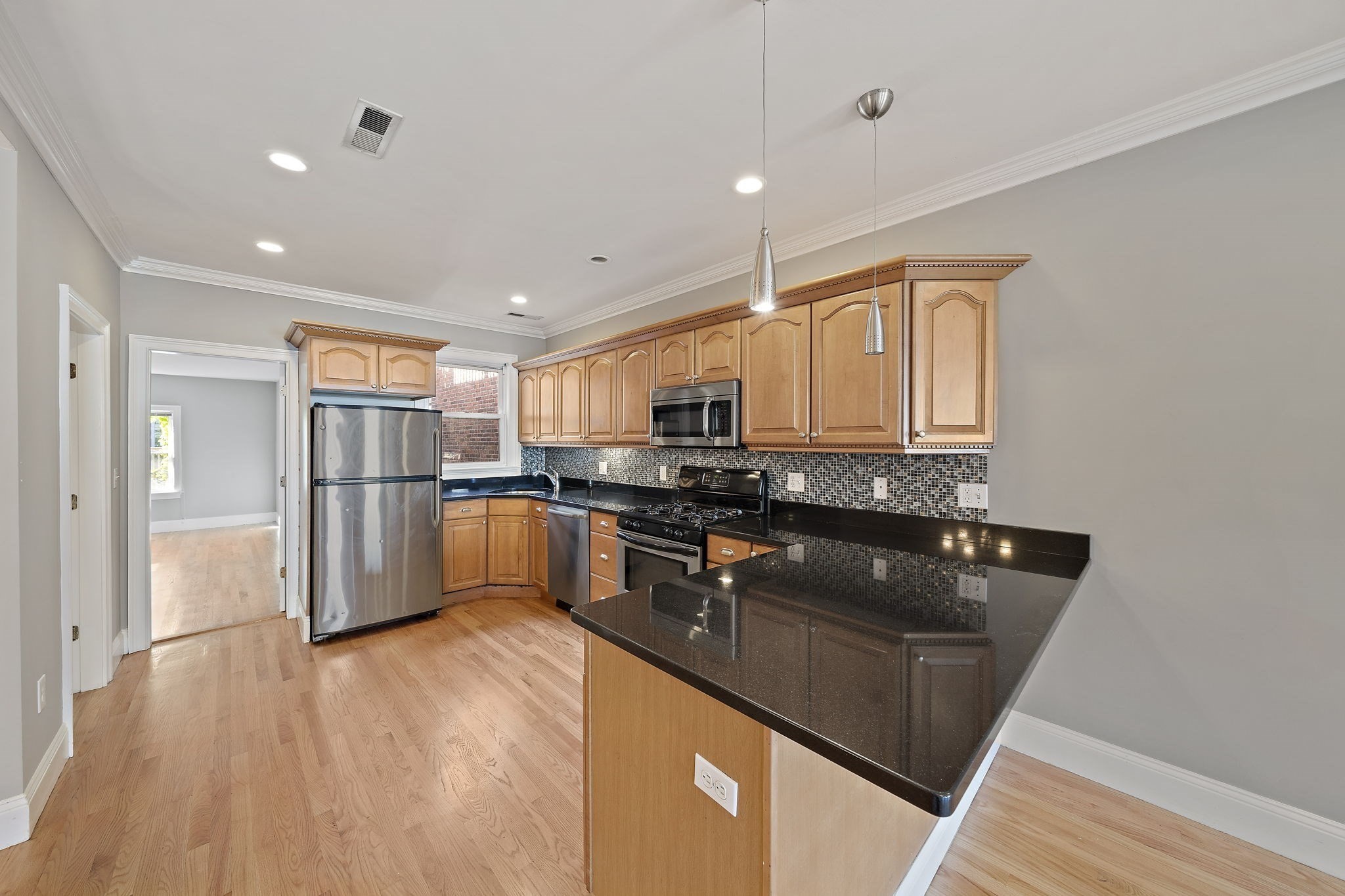 161 Dorchester St # 2 Property Photo 4