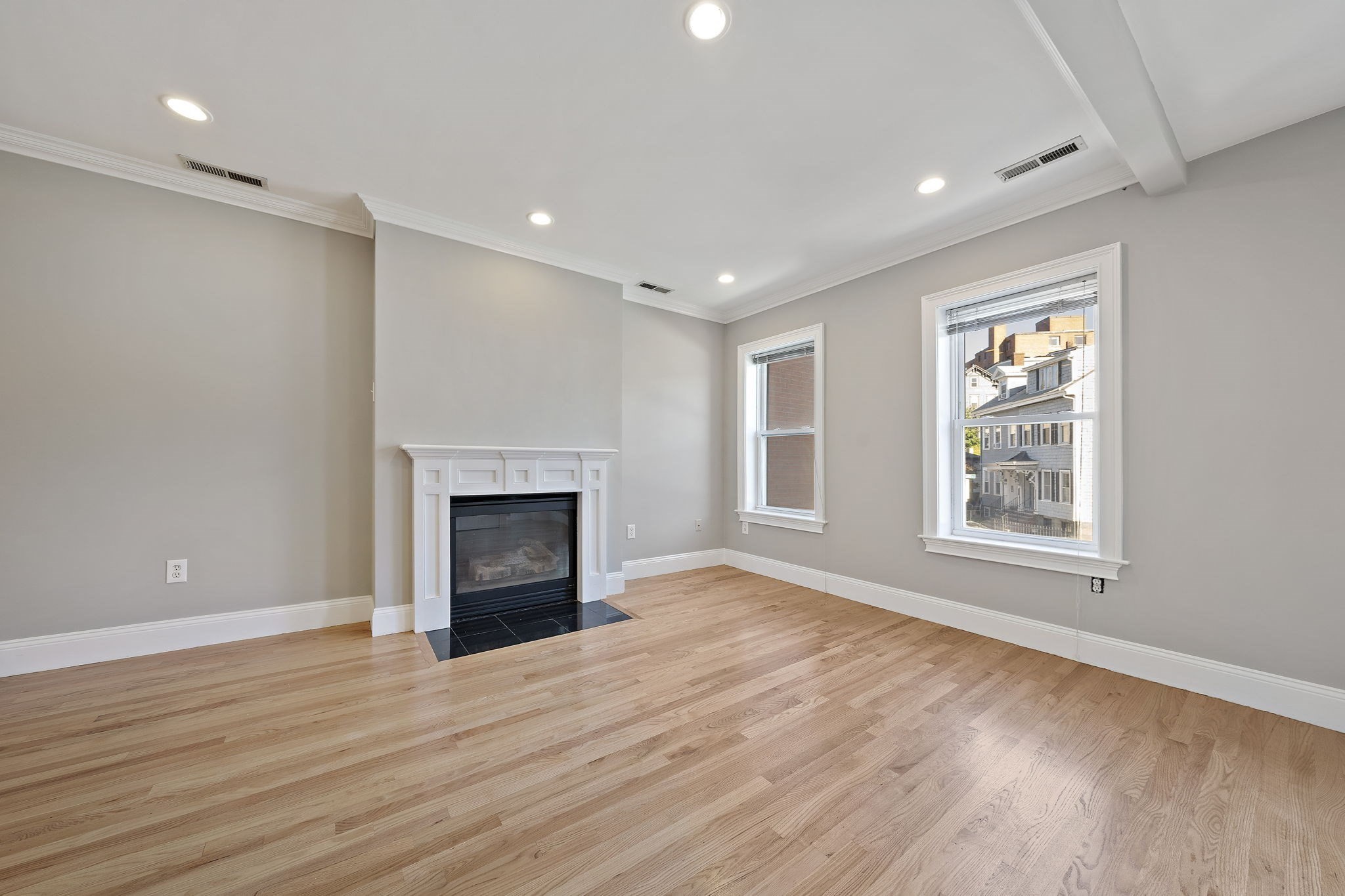 161 Dorchester St # 2 Property Photo 16
