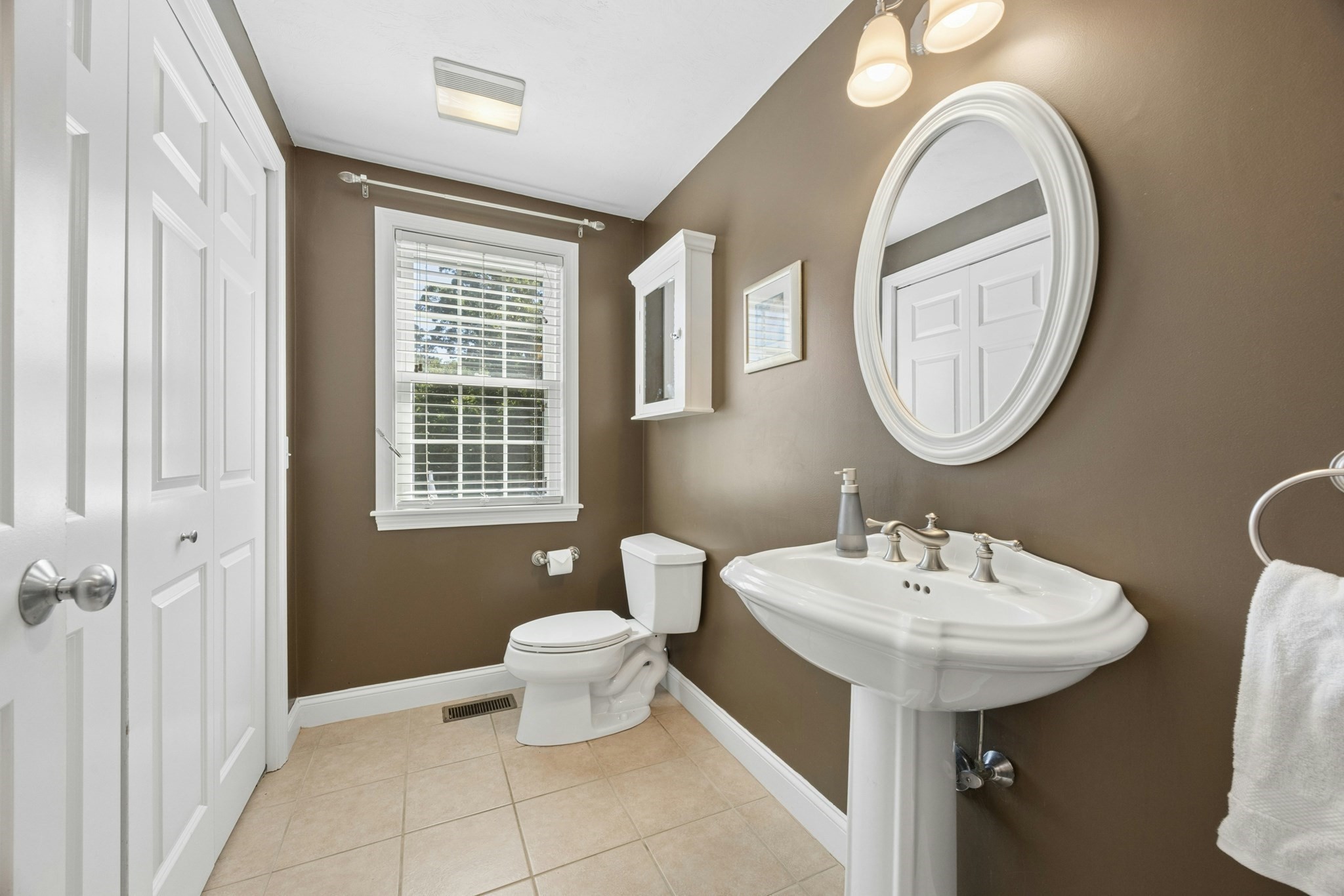 9 Cameron Dr Property Photo 13