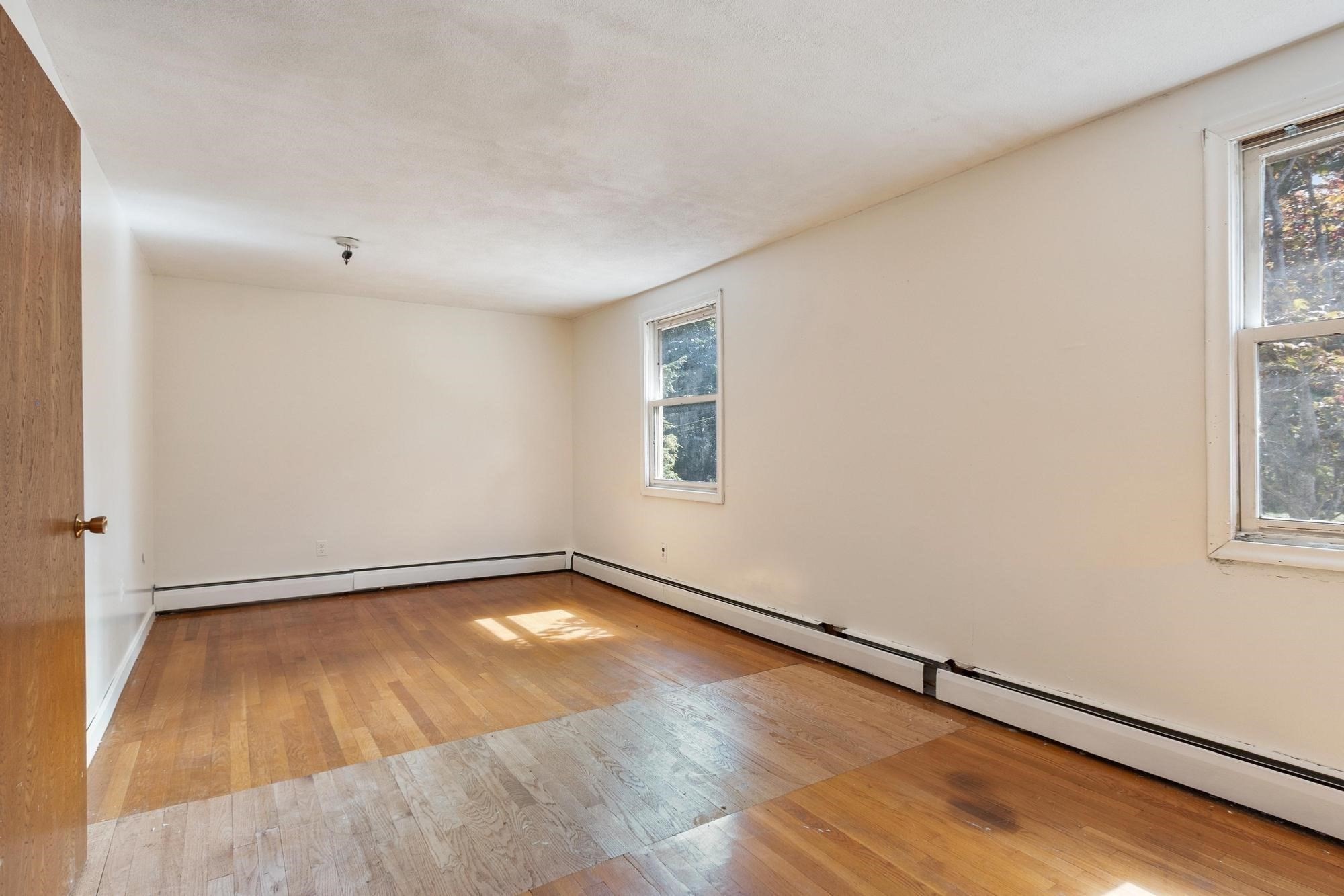 30 Shagbark Rd Property Photo 22