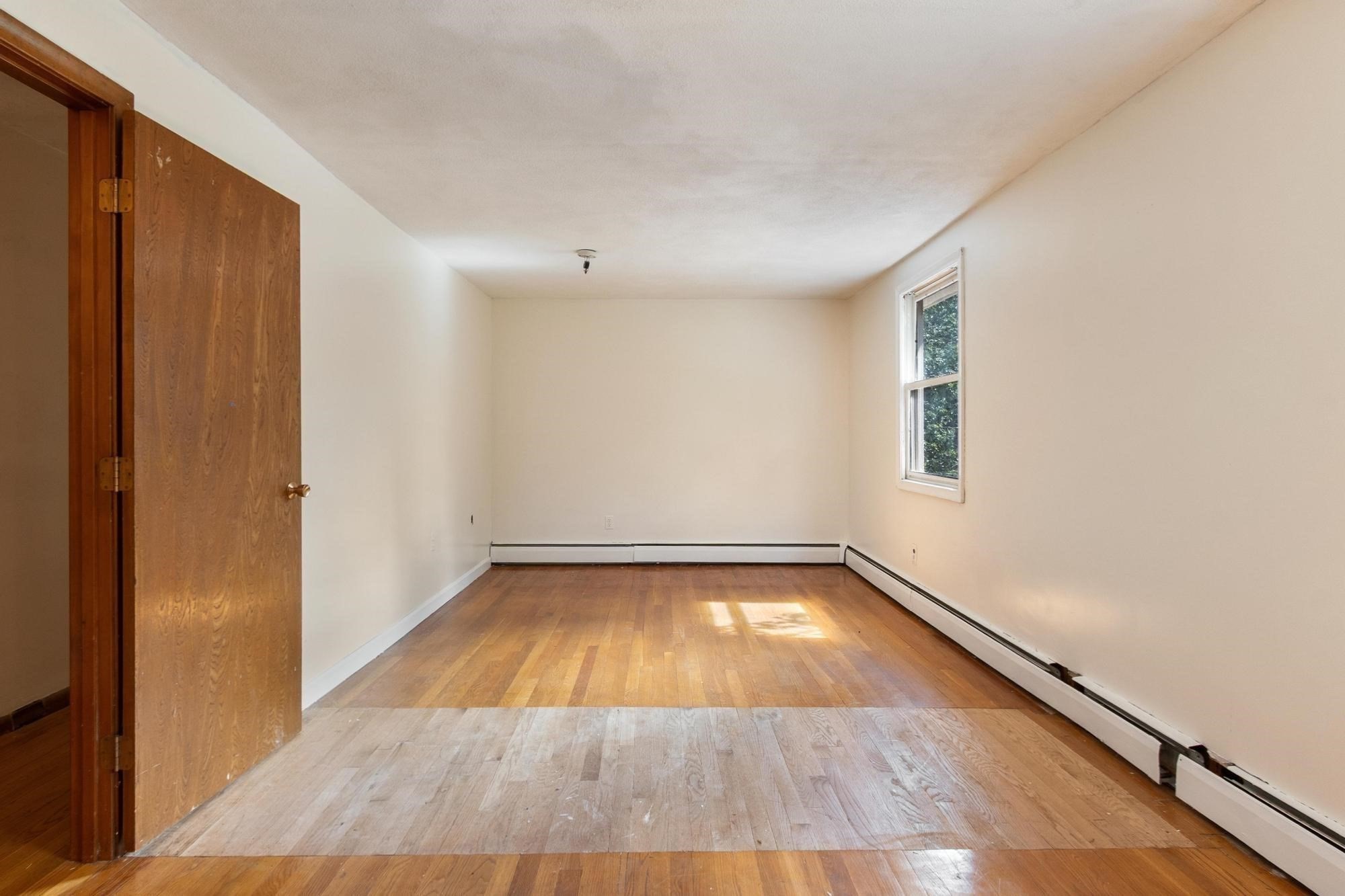 30 Shagbark Rd Property Photo 23