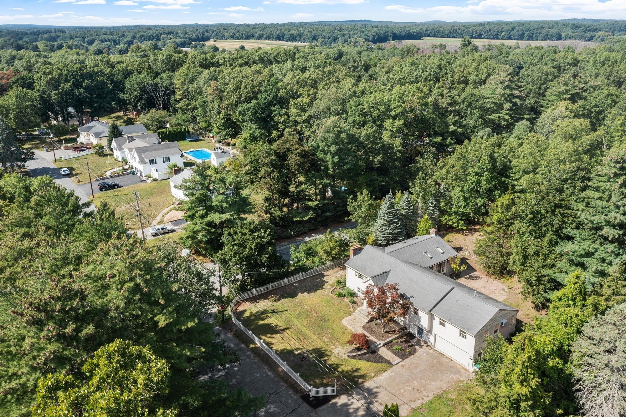 30 Shagbark Rd Property Photo 41