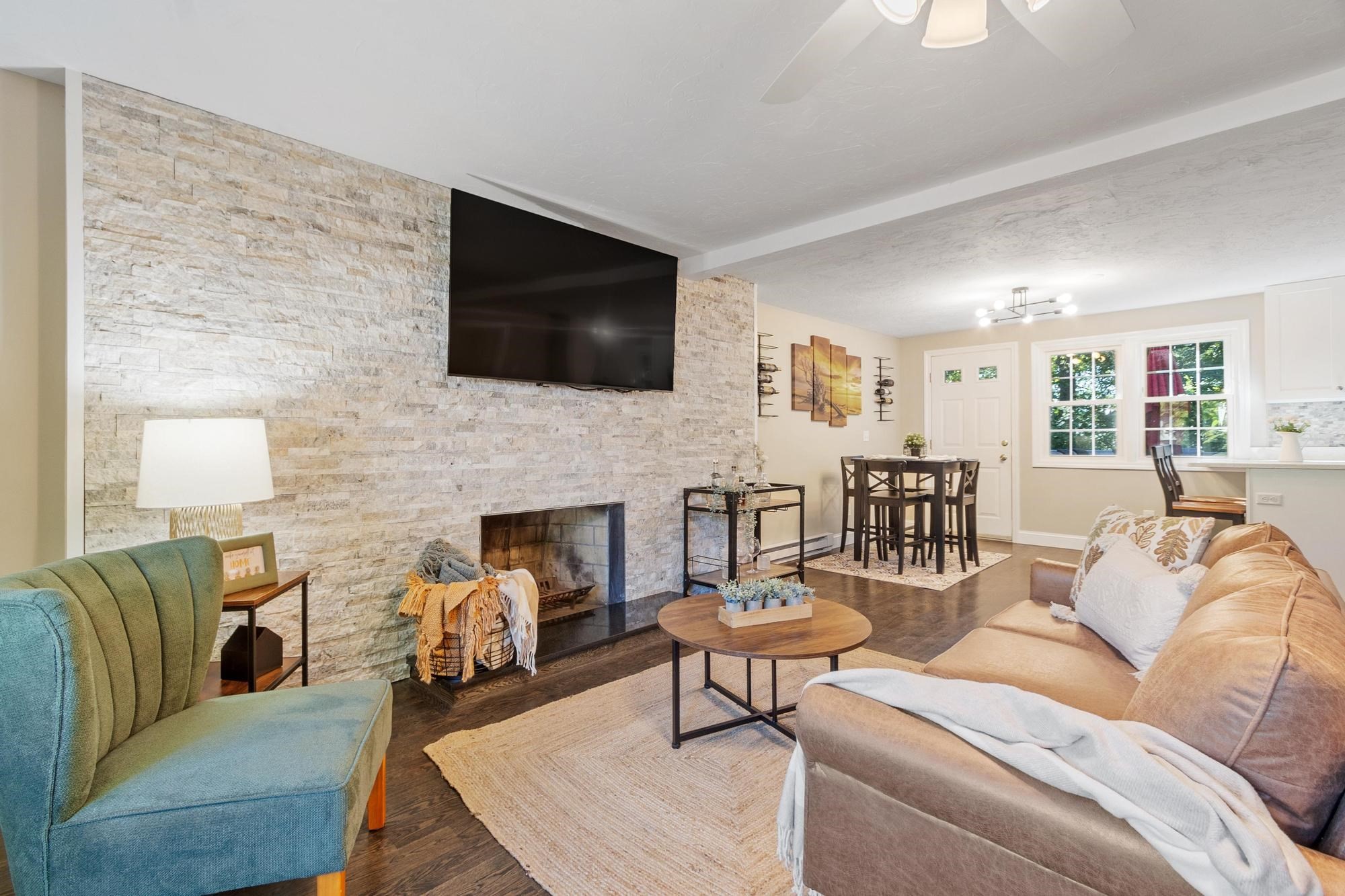 15 Tiffany Cir # 15 Property Photo 8
