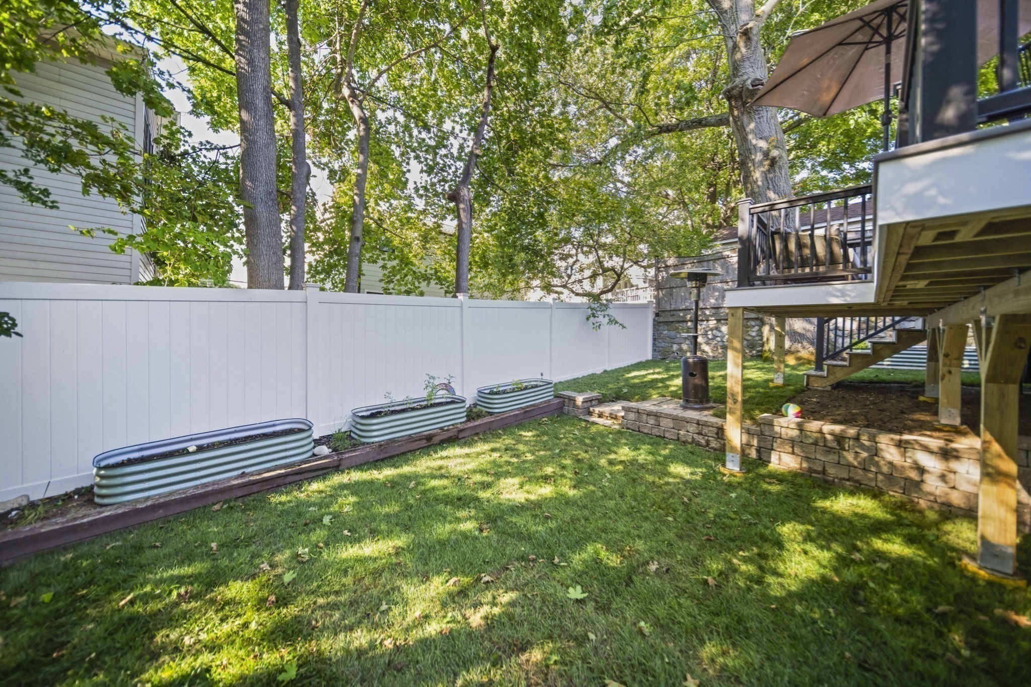 11 Bertson Ave Property Photo 32