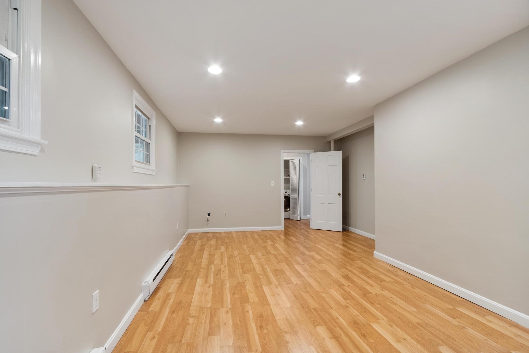 2 Dorset Circle Property Photo 29