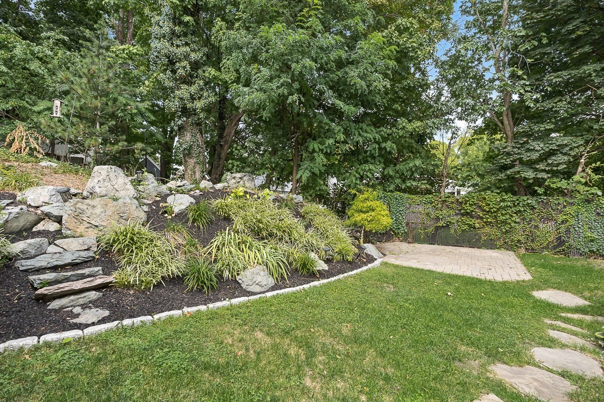 20 Smith Lane Property Photo 36