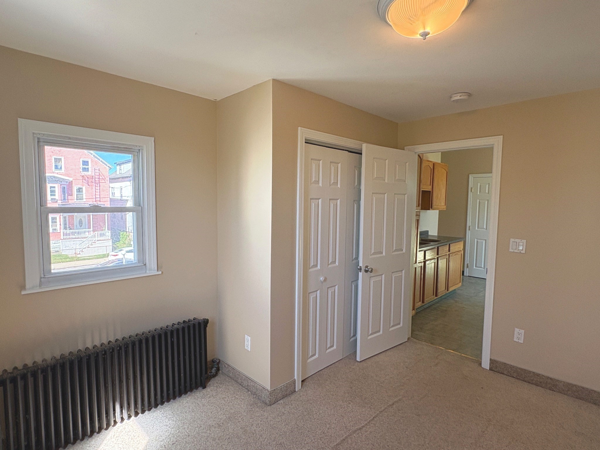 456 Coggeshall St # 2 Property Photo 10