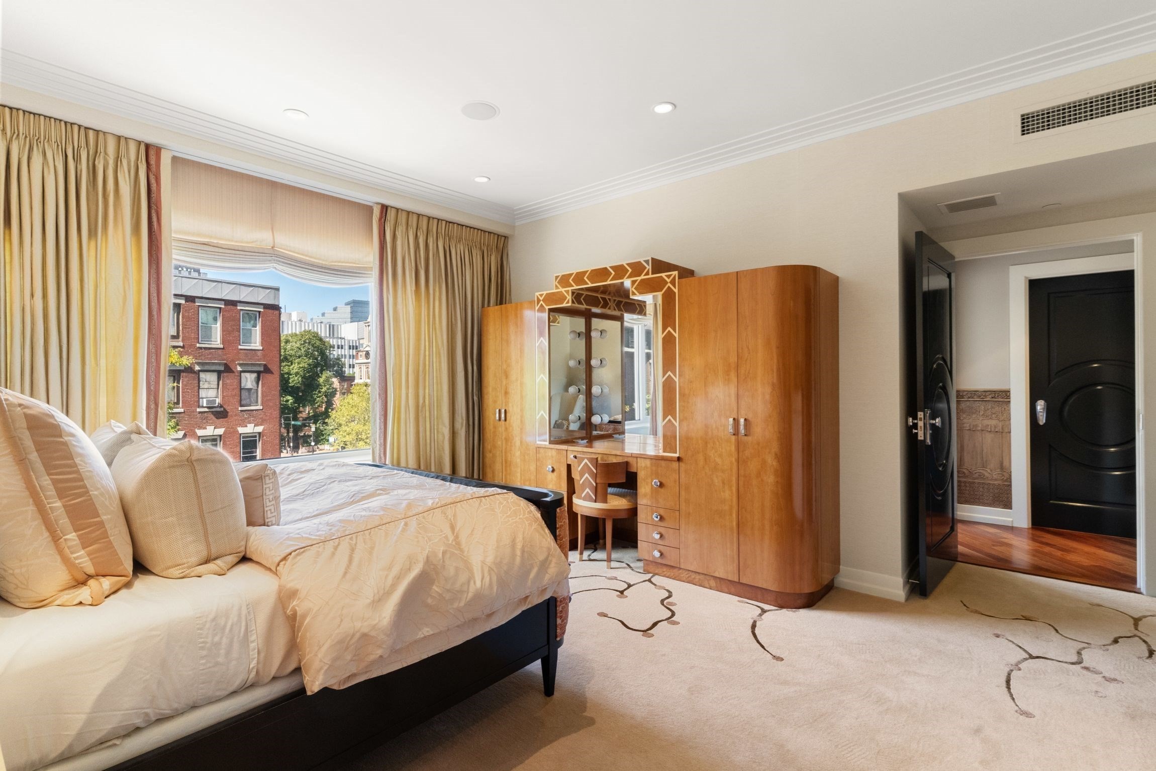 10 Bowdoin St # 411 Property Photo 17