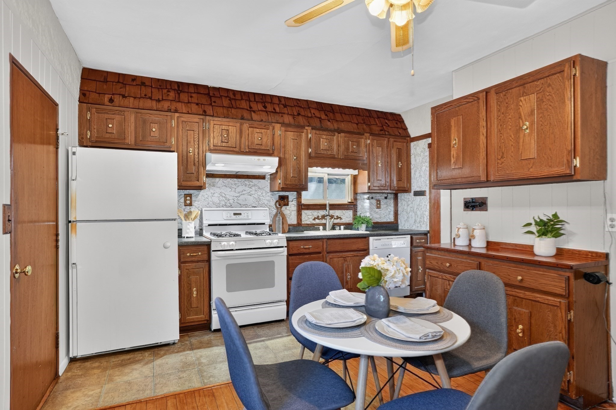 1 Wakefield Avenue Property Photo 12