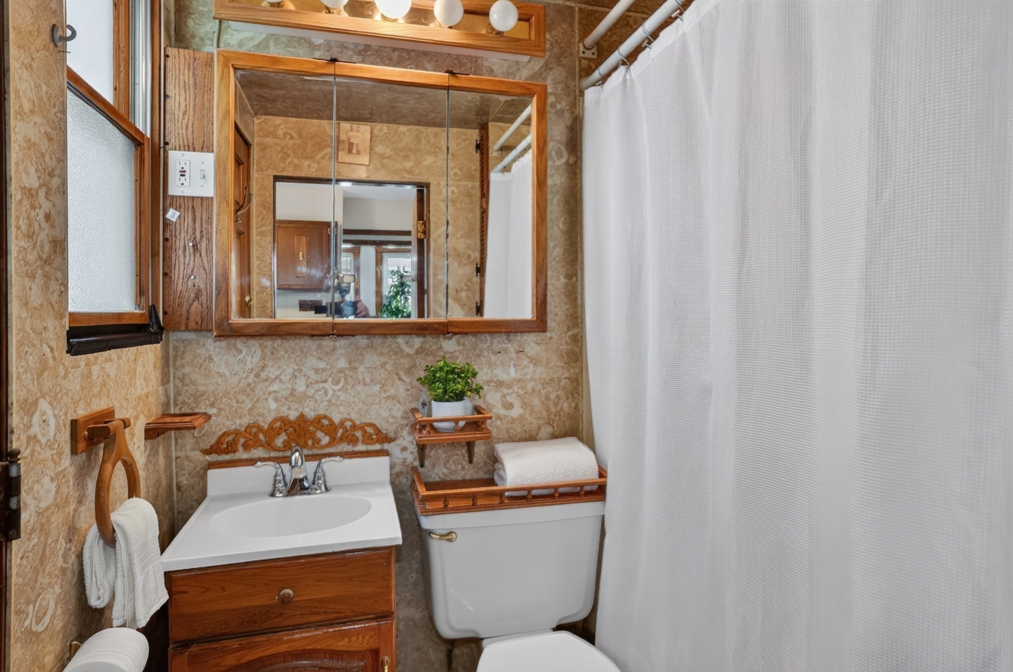 1 Wakefield Avenue Property Photo 15
