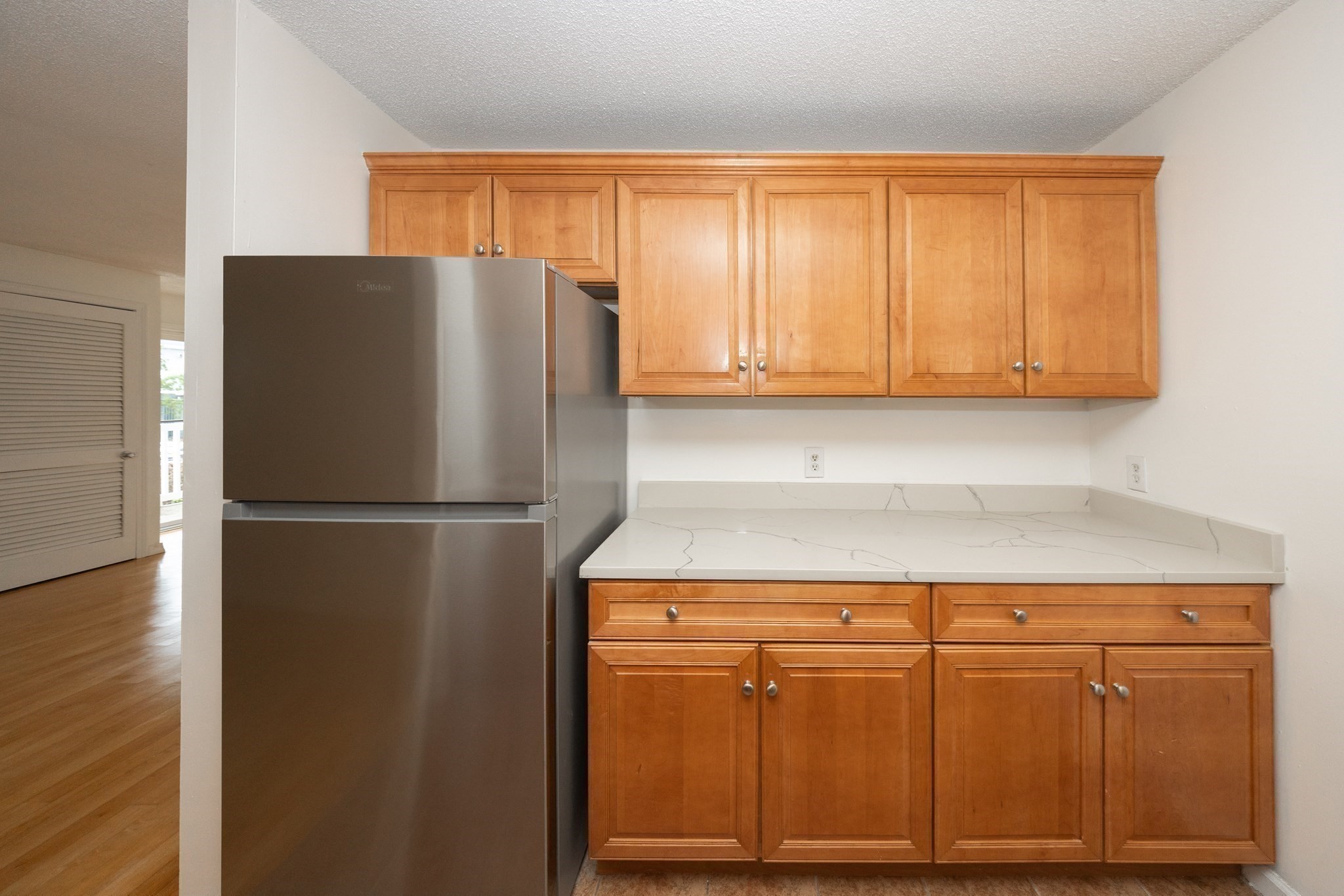 450 Somerset Ave # 5 Property Photo 7