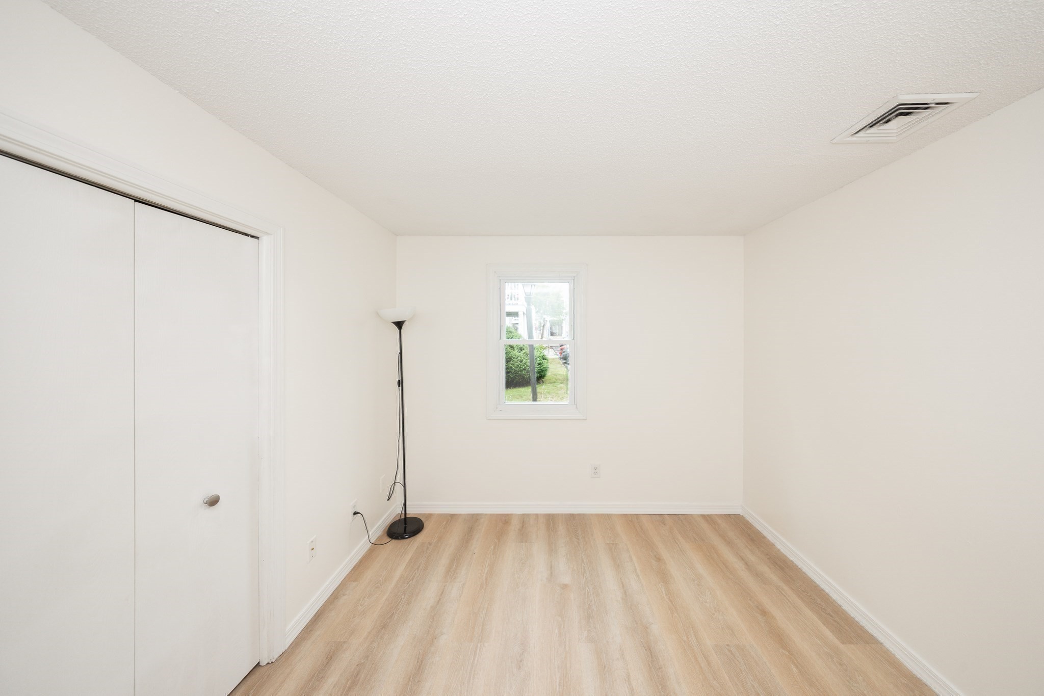 450 Somerset Ave # 5 Property Photo 25