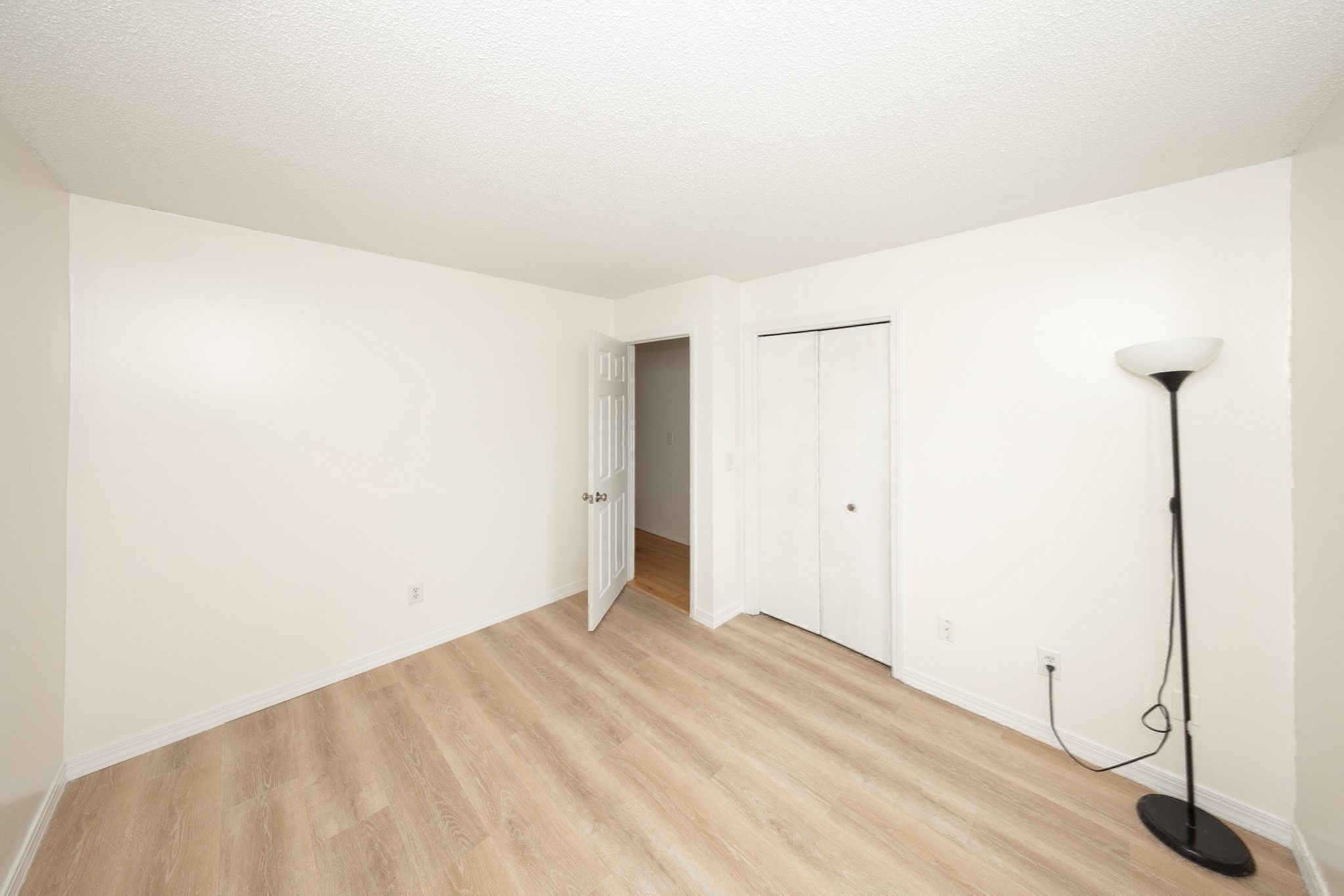 450 Somerset Ave # 5 Property Photo 27