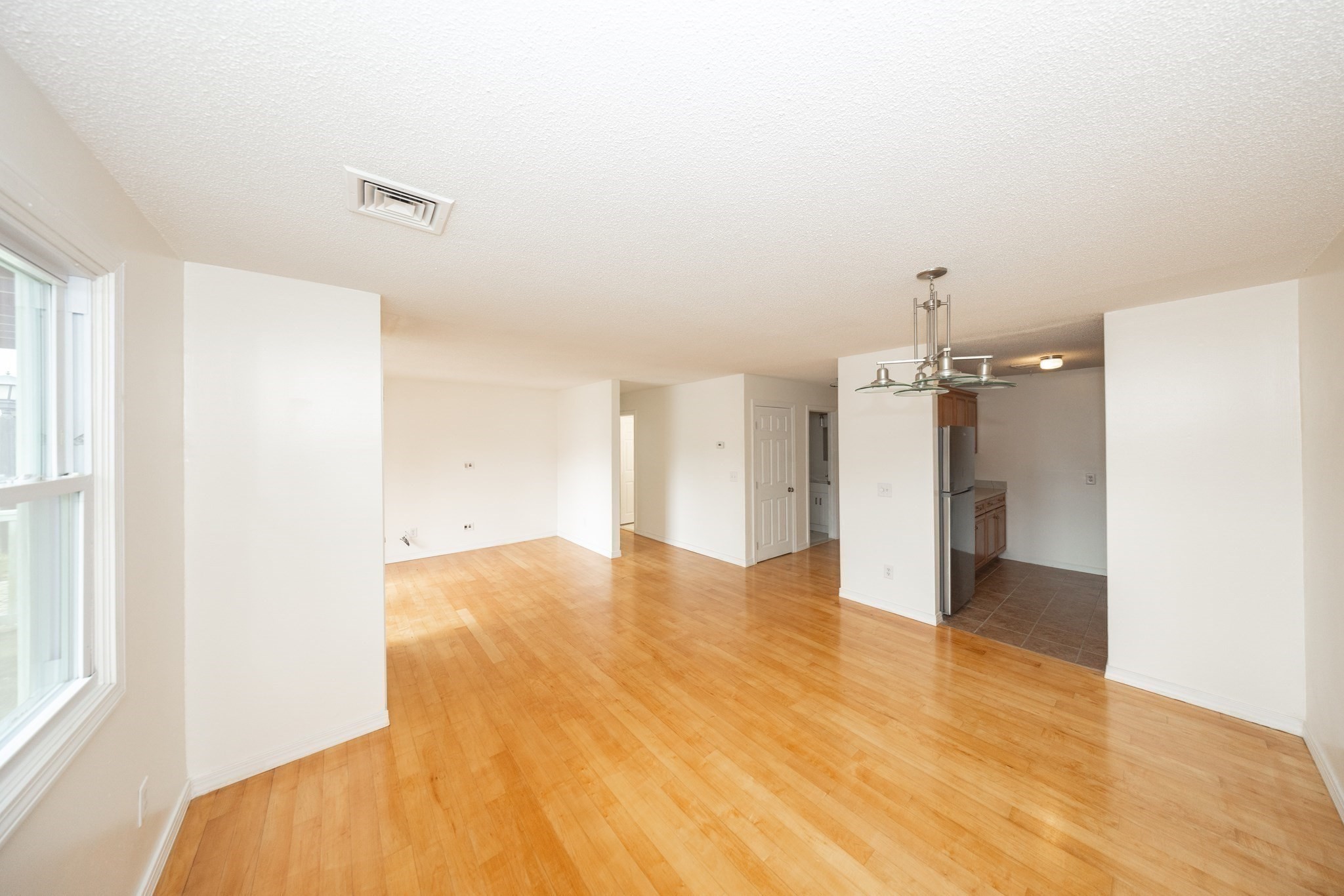 450 Somerset Ave # 5 Property Photo 38