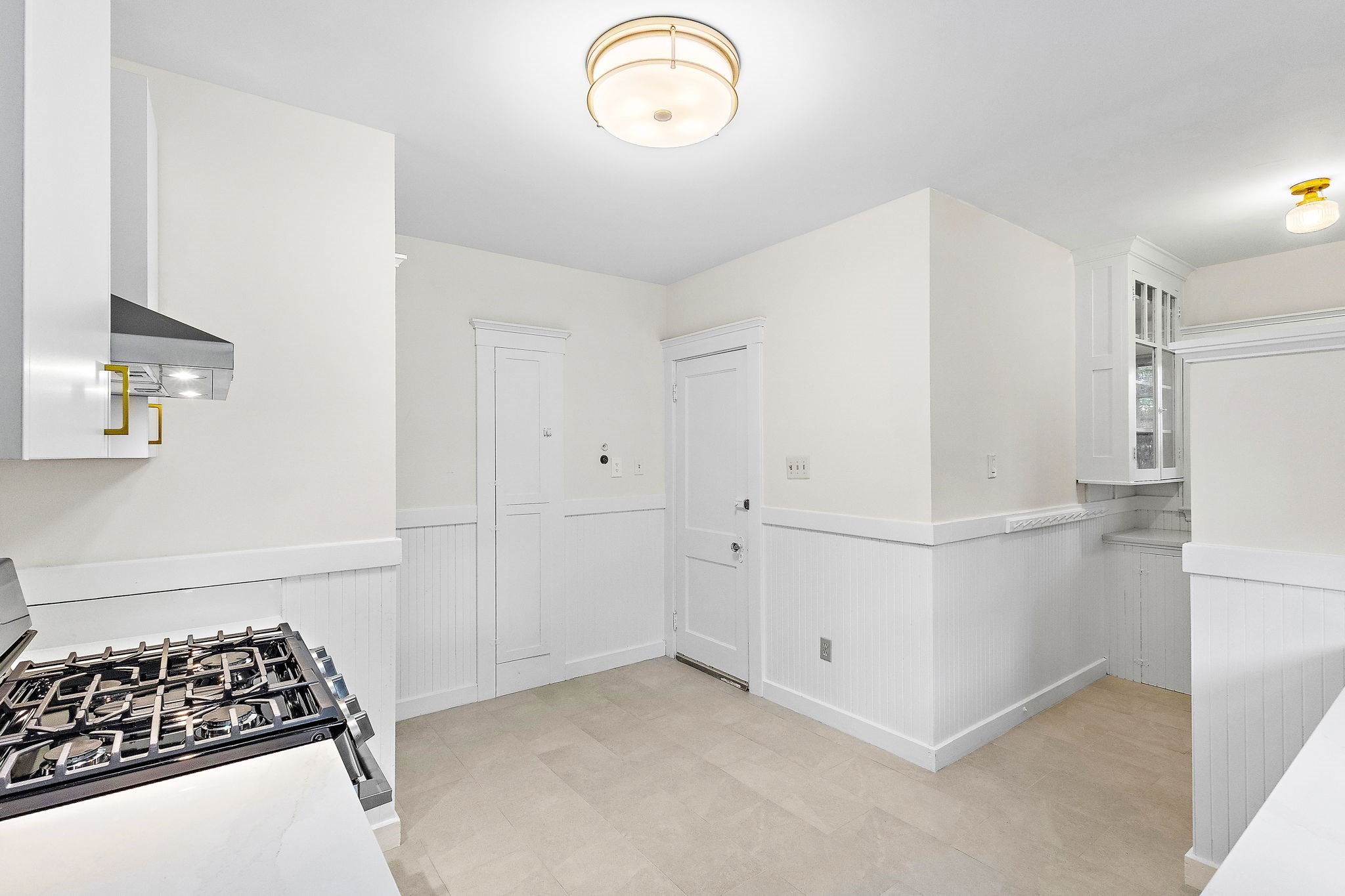 8 Wright St # 2 Property Photo 18