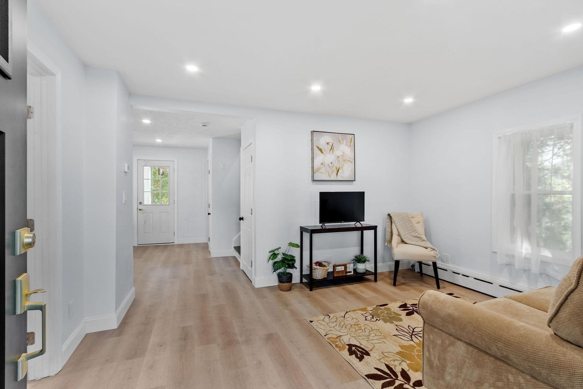 15 Arcadia St Property Photo 13