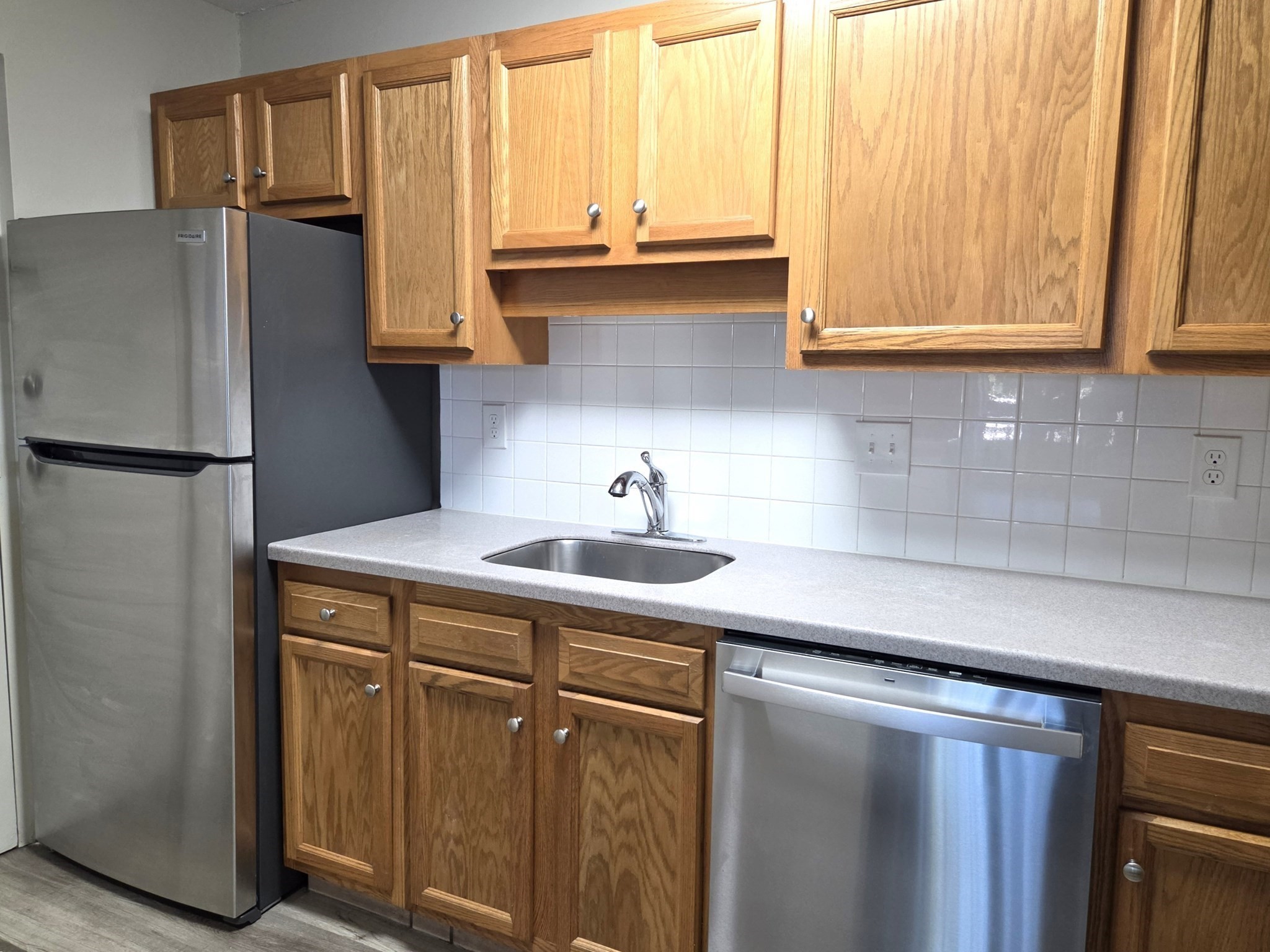 576 Washington Street # 108 Property Photo 9