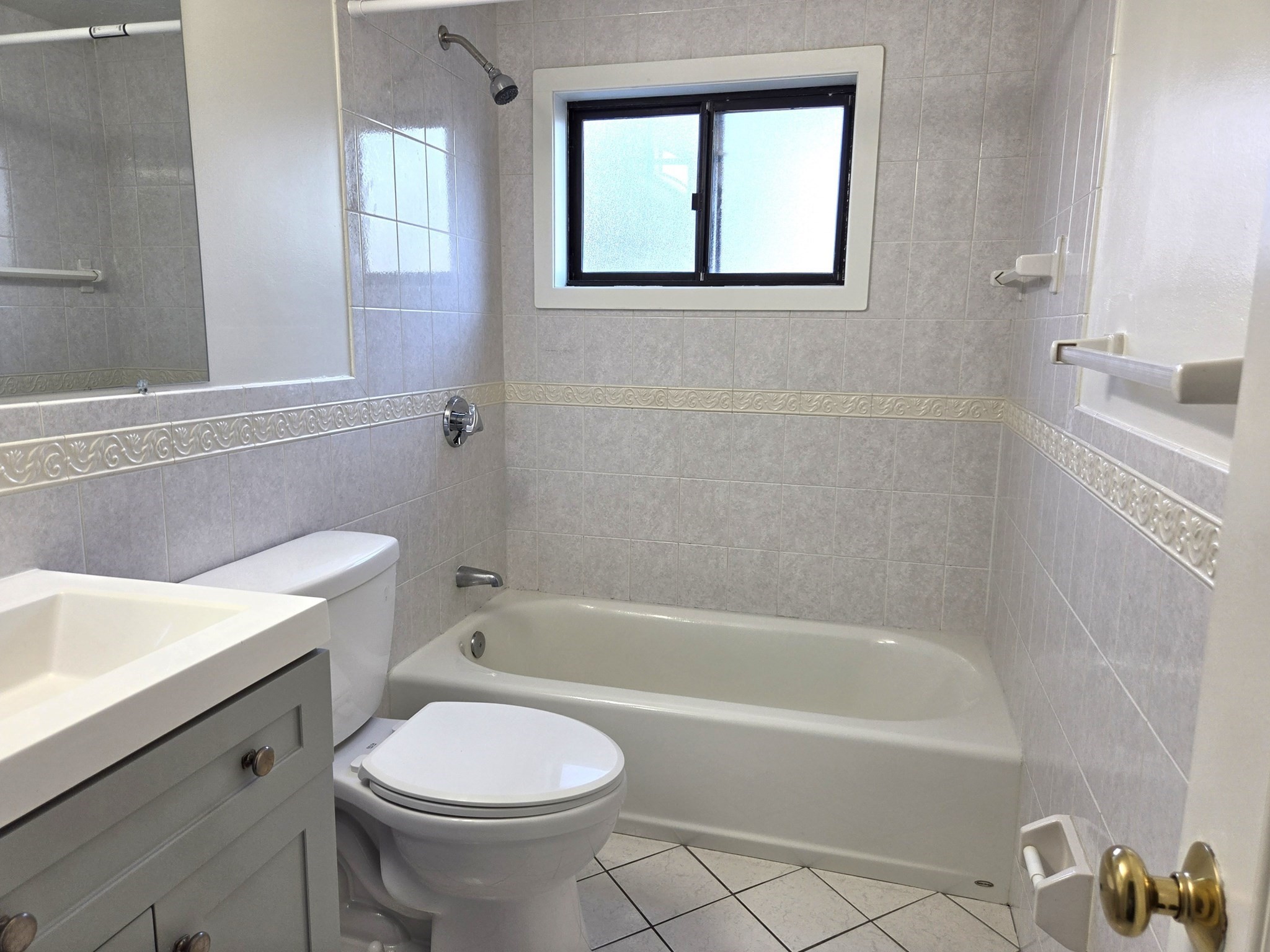 576 Washington Street # 108 Property Photo 21