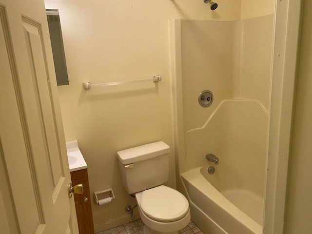 929 Main Street # 2 Property Photo 6
