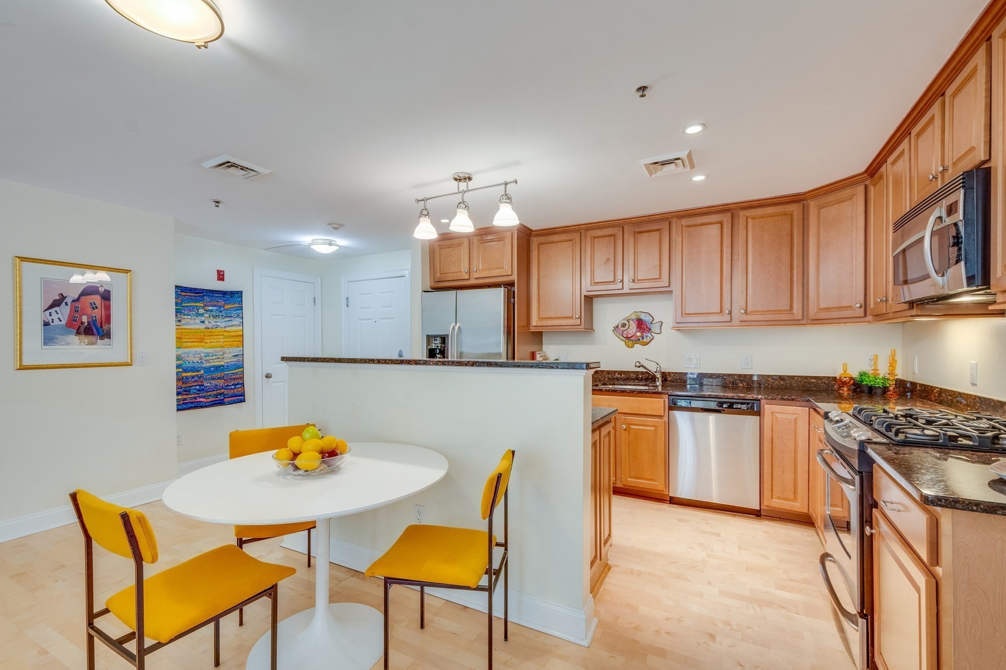 95 Conant Street # 302 Property Photo 6