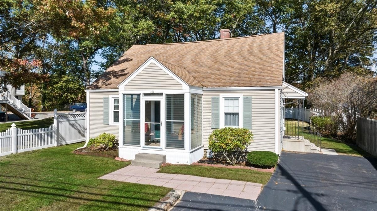 255 S Quinsigamond Ave Property Photo 3