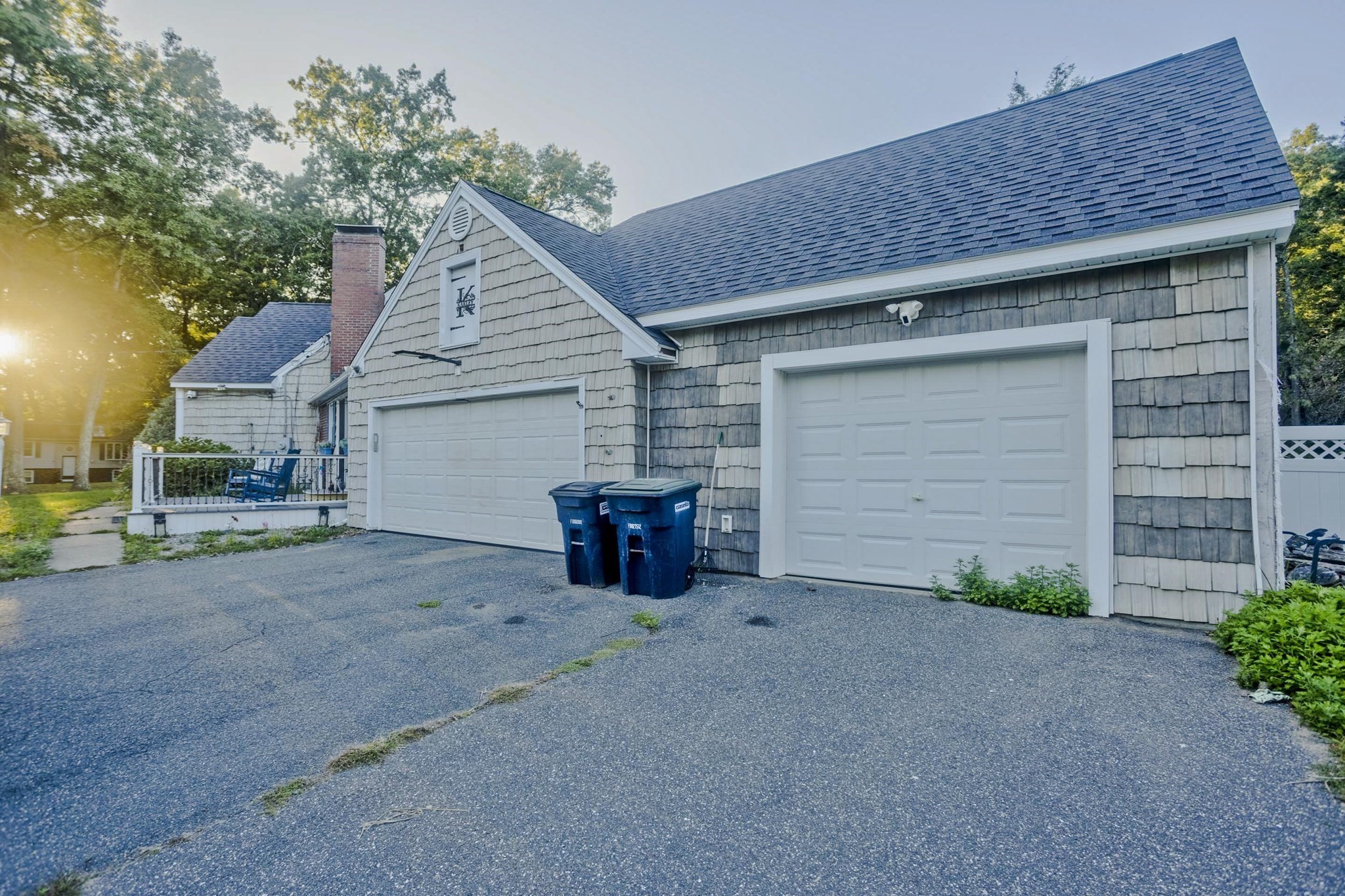 42 Glenn Dr Property Photo 2
