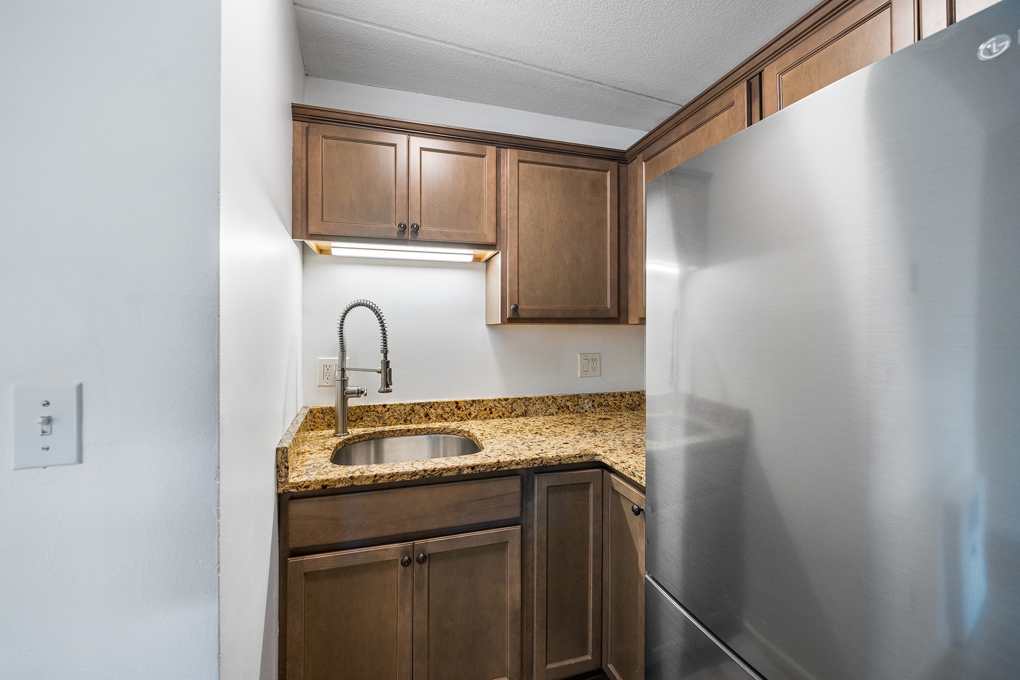 200 Swanton St # 303 Property Photo 10