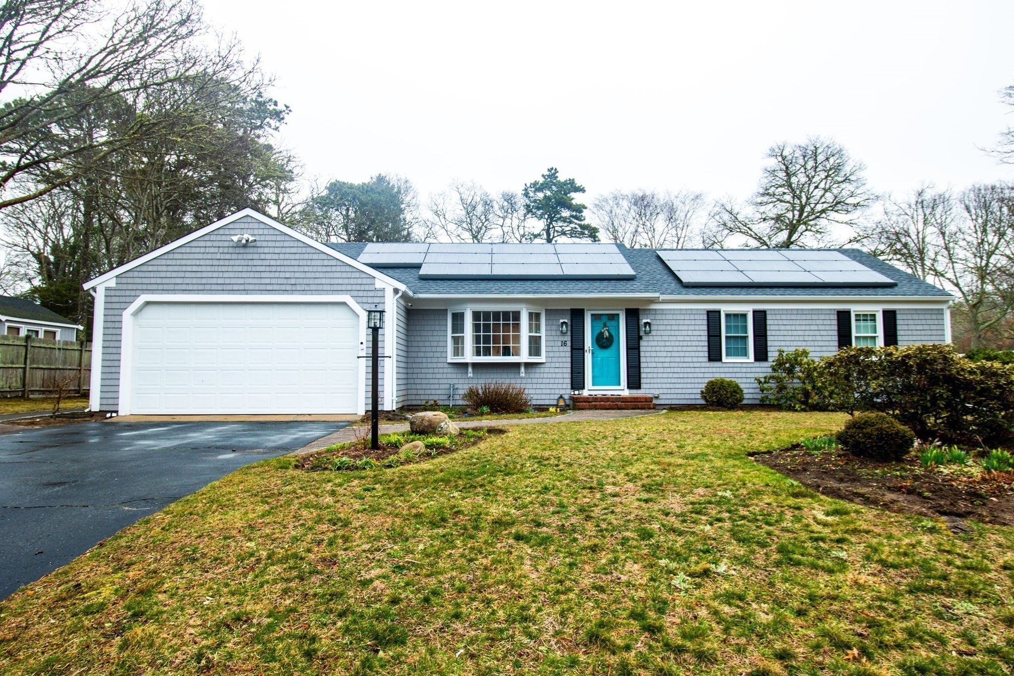 16 Washington Bursley Way Property Photo 1