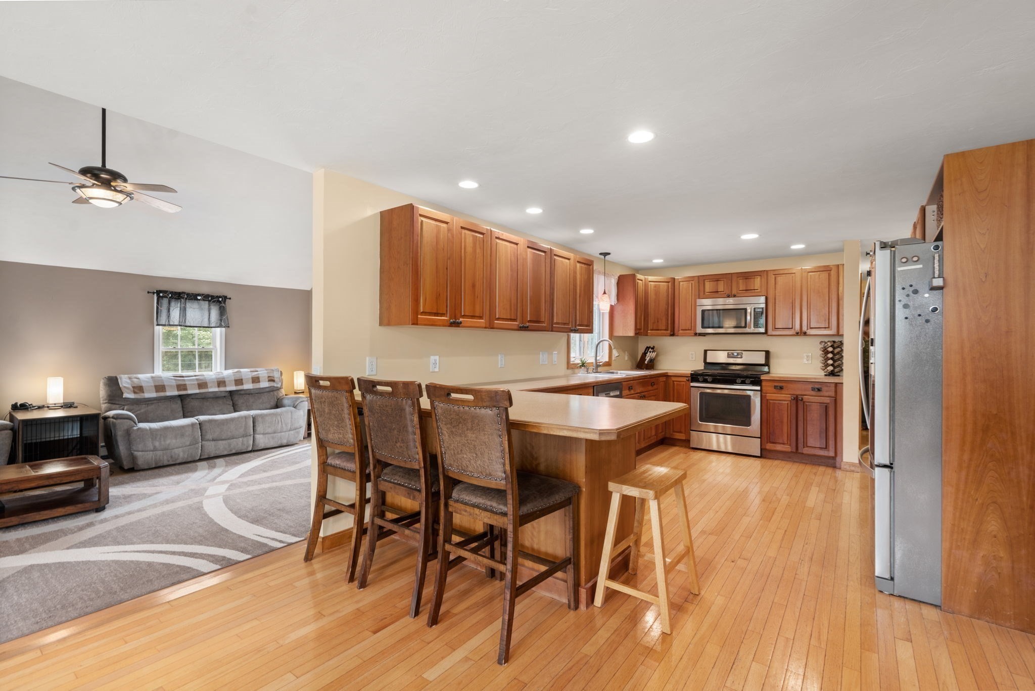 120 North Ave Property Photo 8