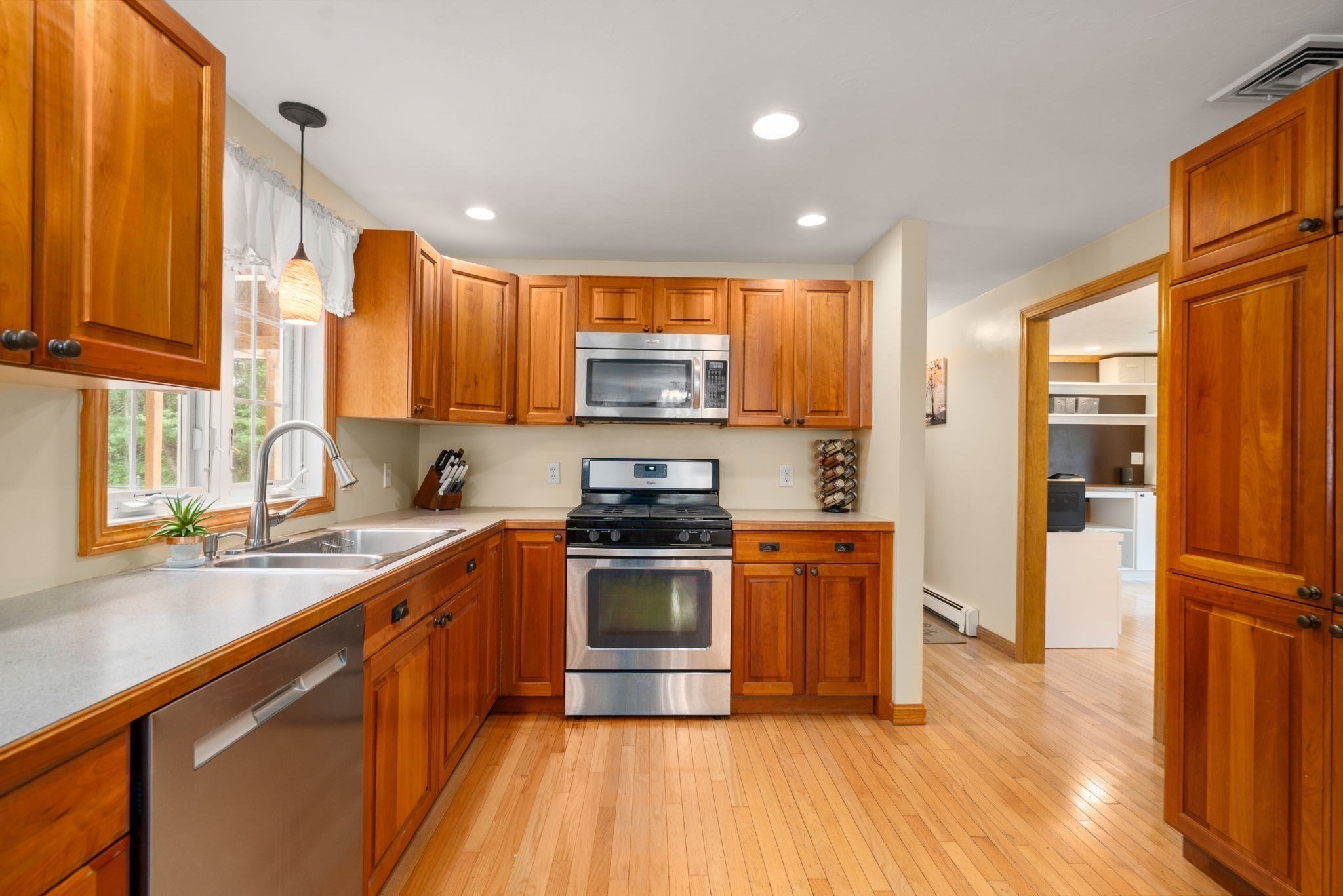 120 North Ave Property Photo 12