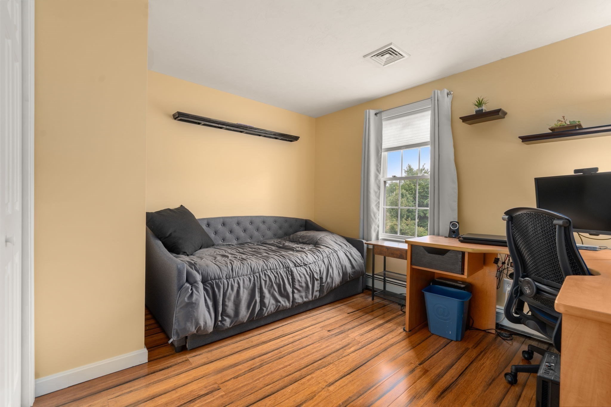 120 North Ave Property Photo 21