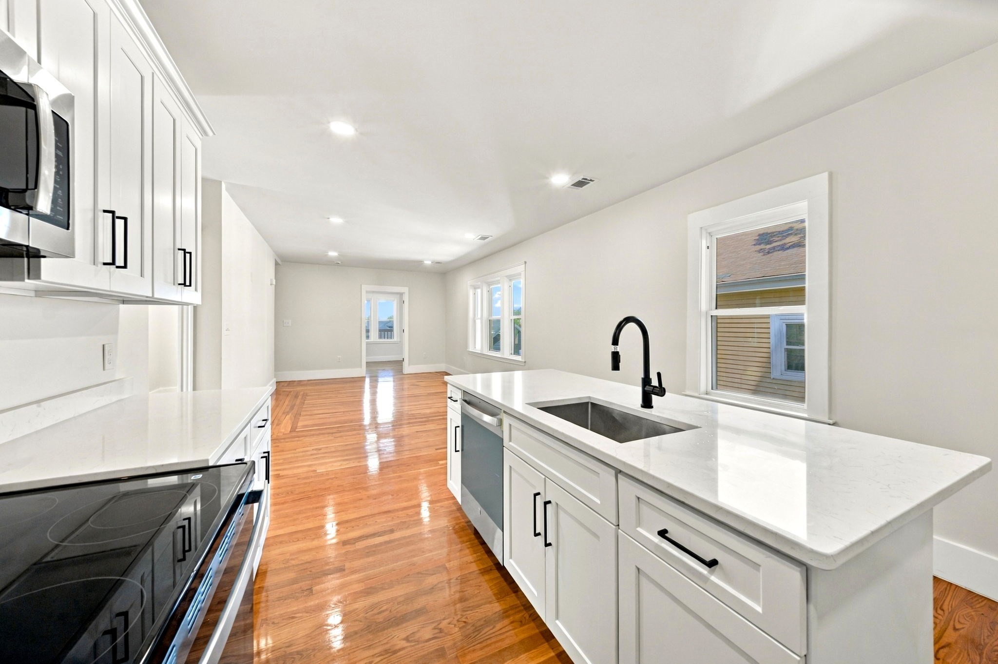 32 Westmore Rd # 2 Property Photo 3