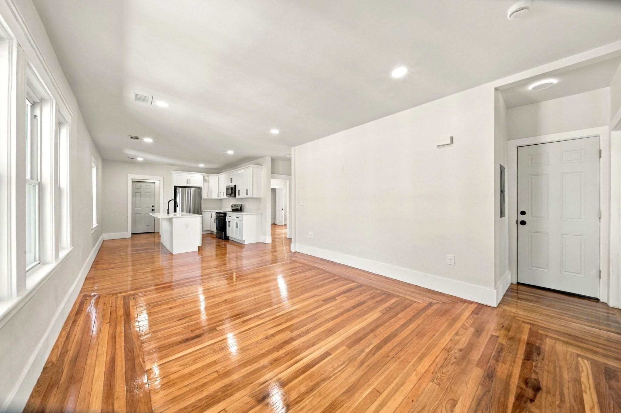 32 Westmore Rd # 2 Property Photo 9