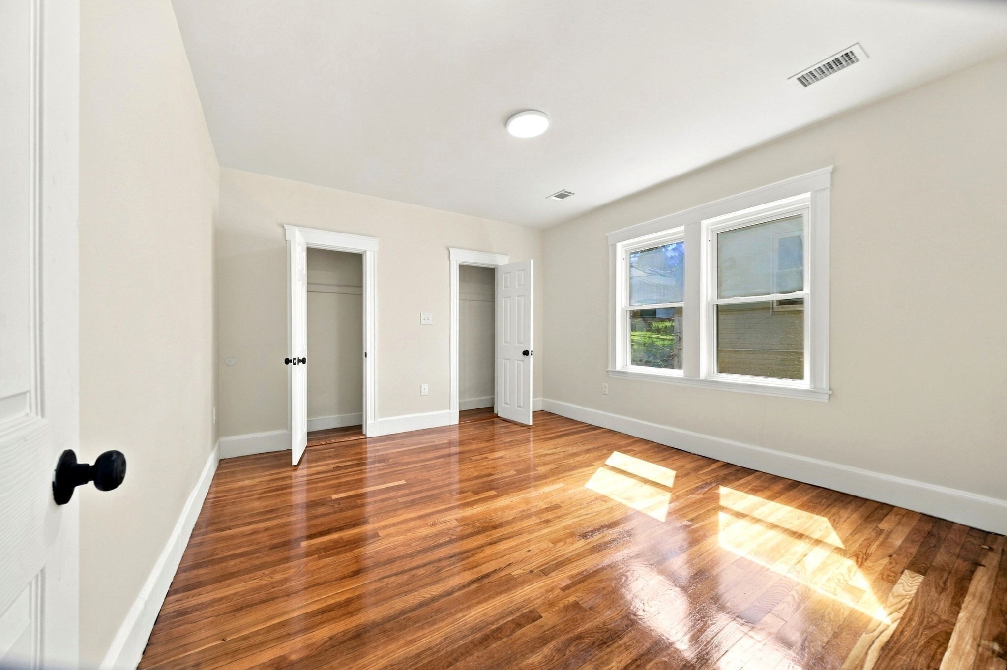 32 Westmore Rd # 2 Property Photo 11