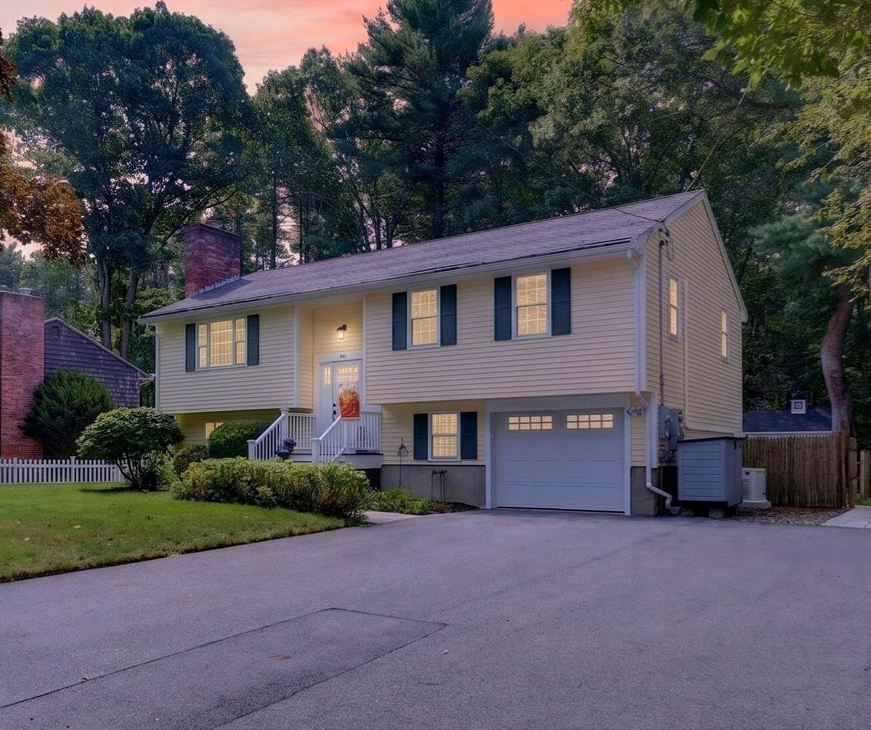 165 Forest Street Property Photo 1