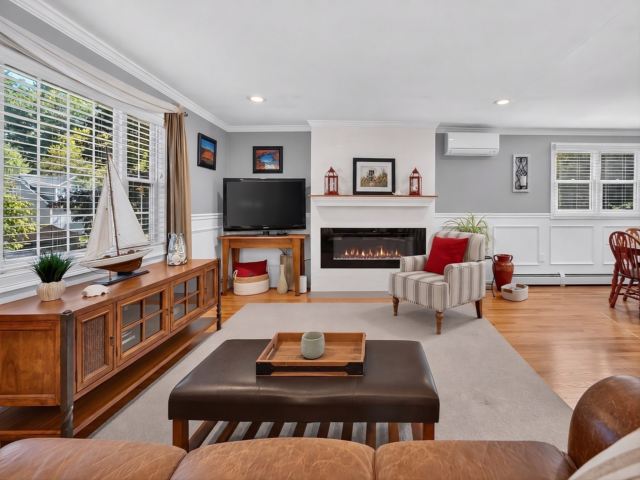 165 Forest Street Property Photo 8