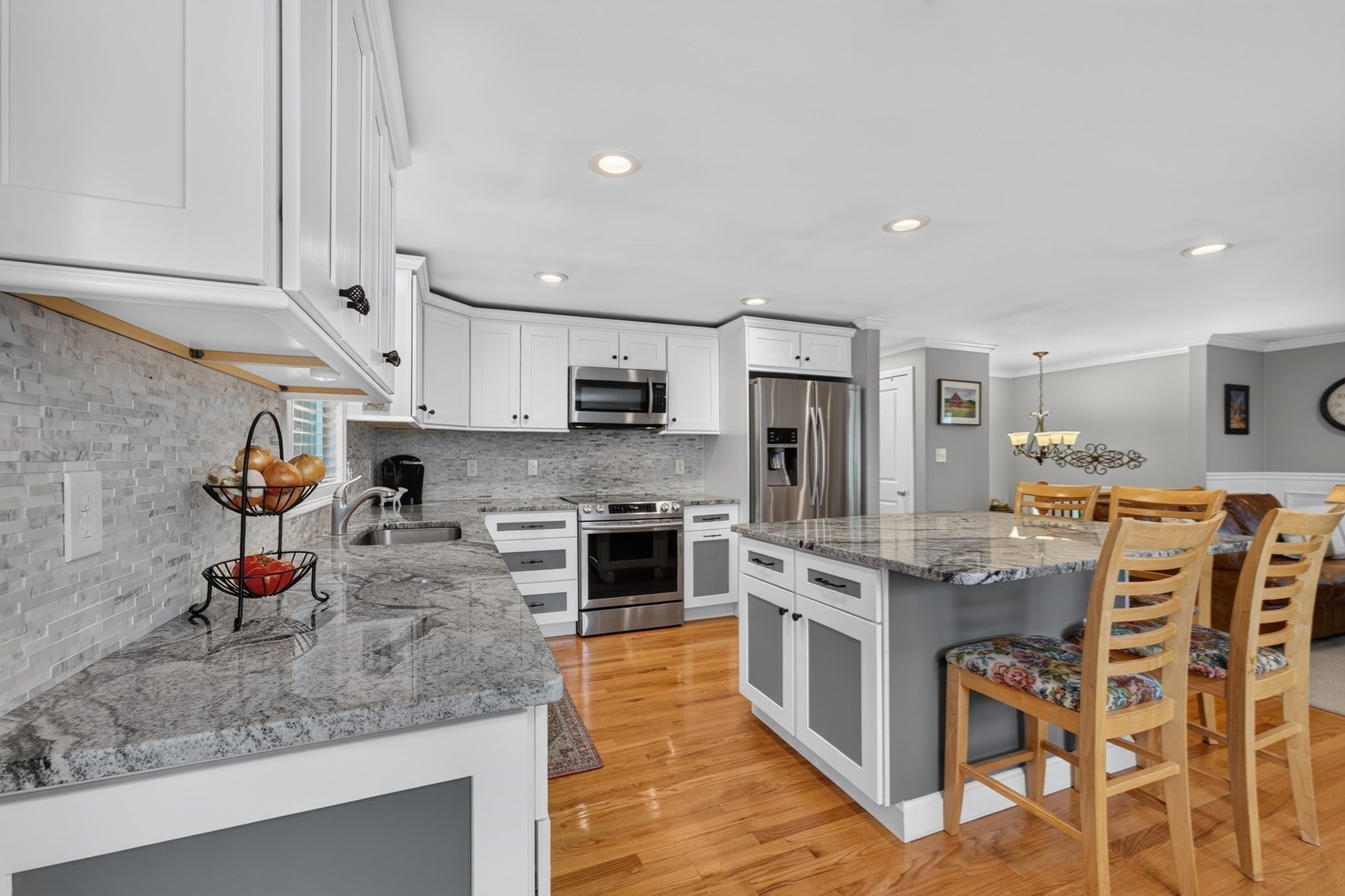 165 Forest Street Property Photo 10