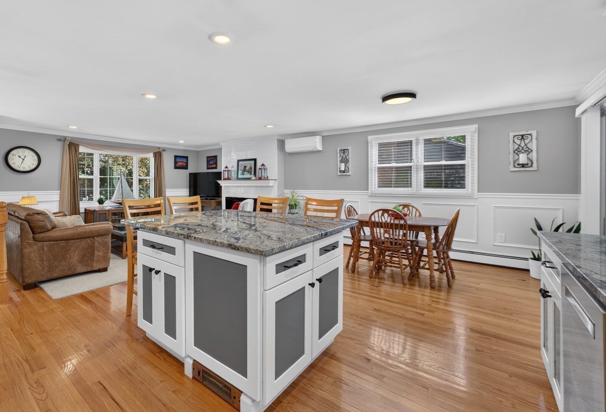 165 Forest Street Property Photo 13