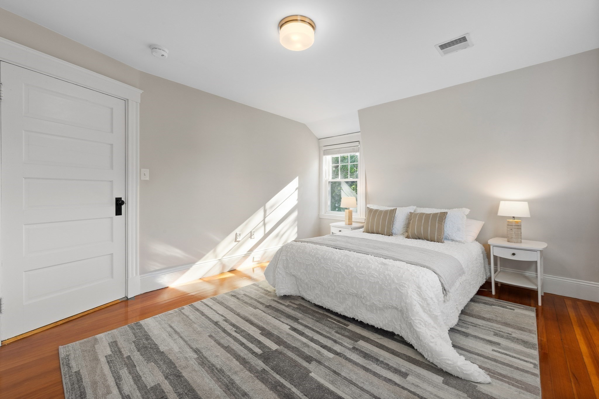 68 Fairmont Street Property Photo 23
