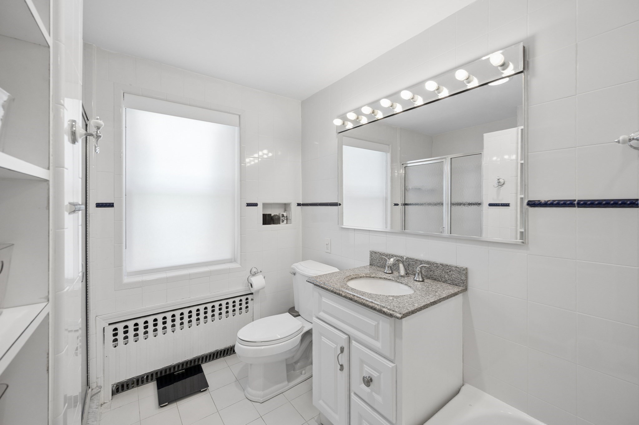 1175 Centre St Property Photo 31