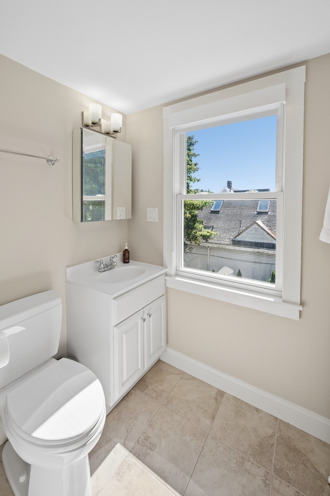 1175 Centre St Property Photo 37