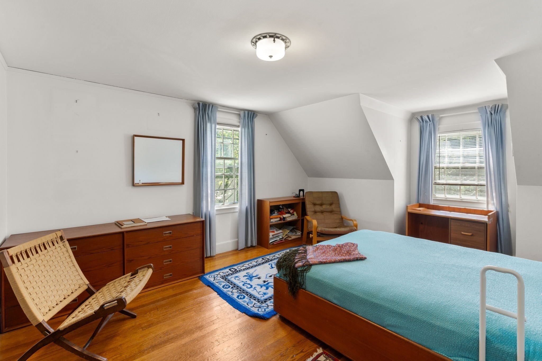 20 Buswell Park Property Photo 11
