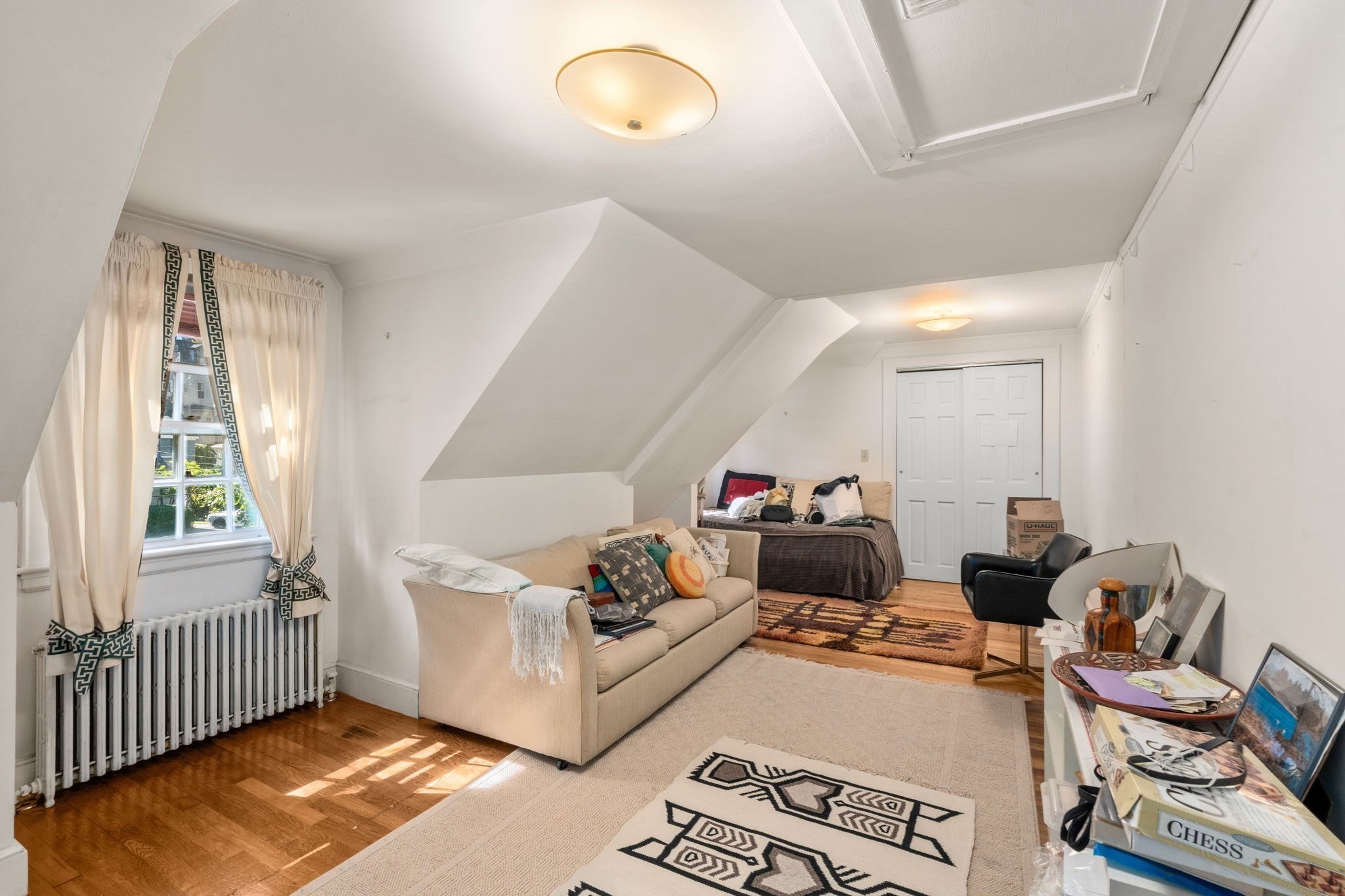 20 Buswell Park Property Photo 13