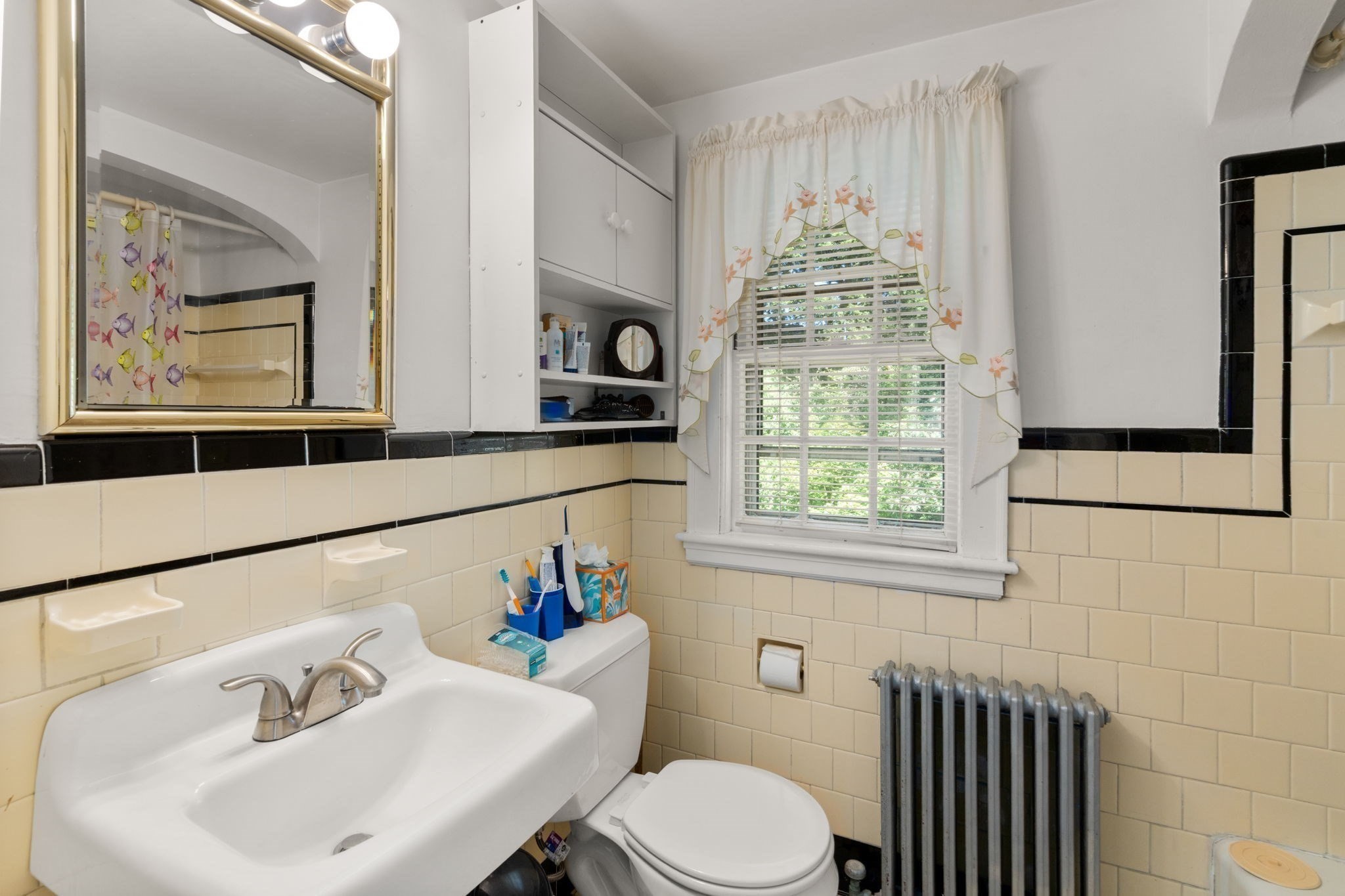 20 Buswell Park Property Photo 15