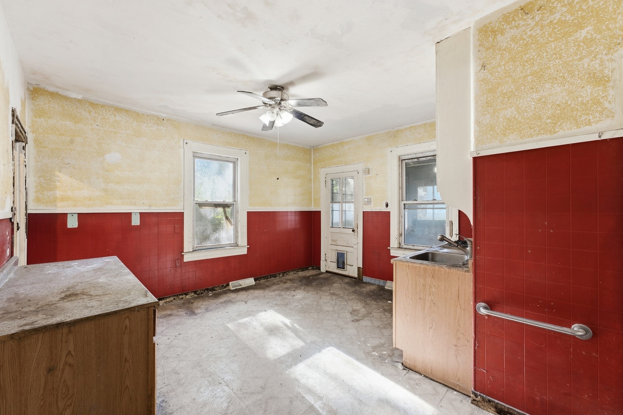 26 Fairmont Street Property Photo 6