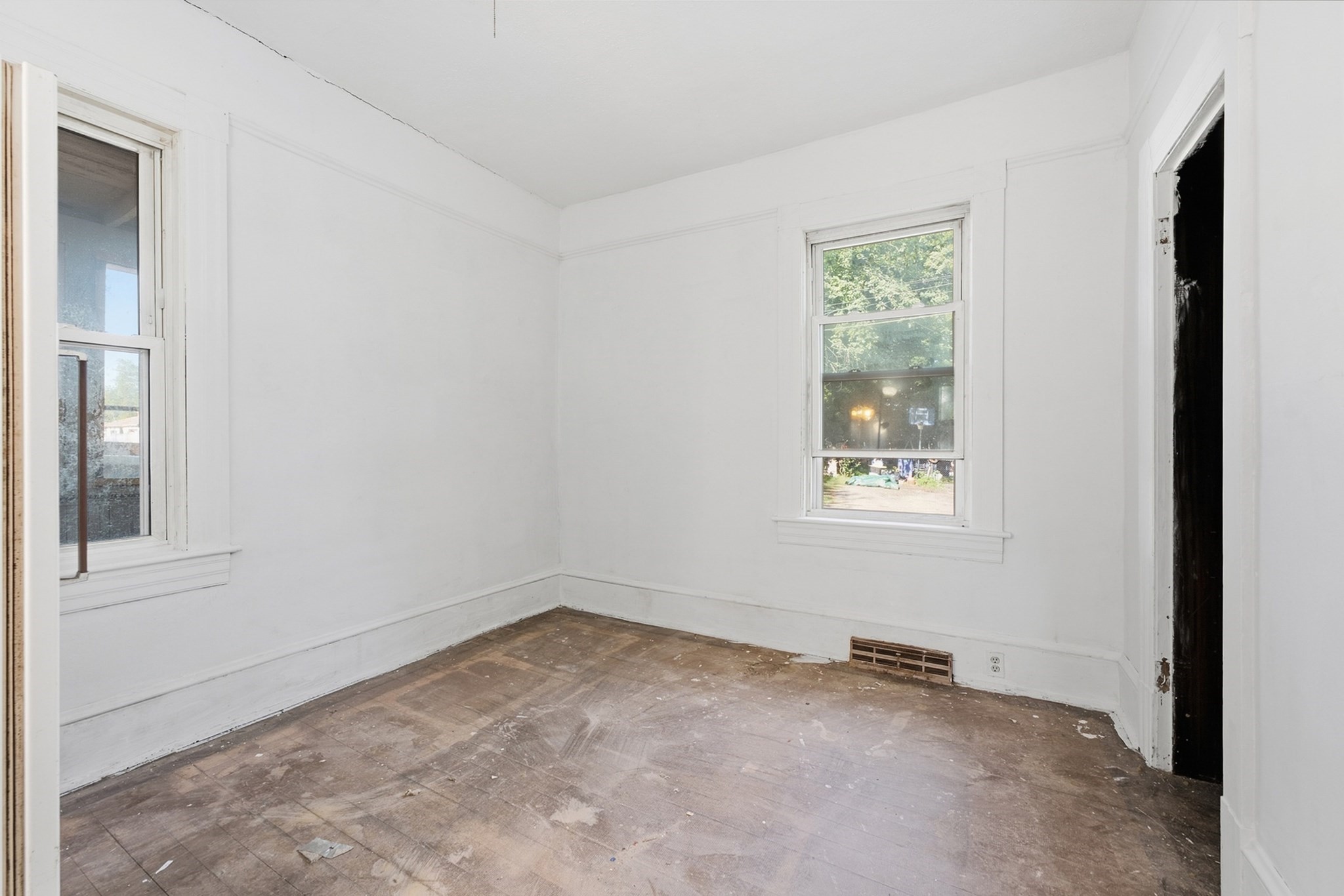 26 Fairmont Street Property Photo 8