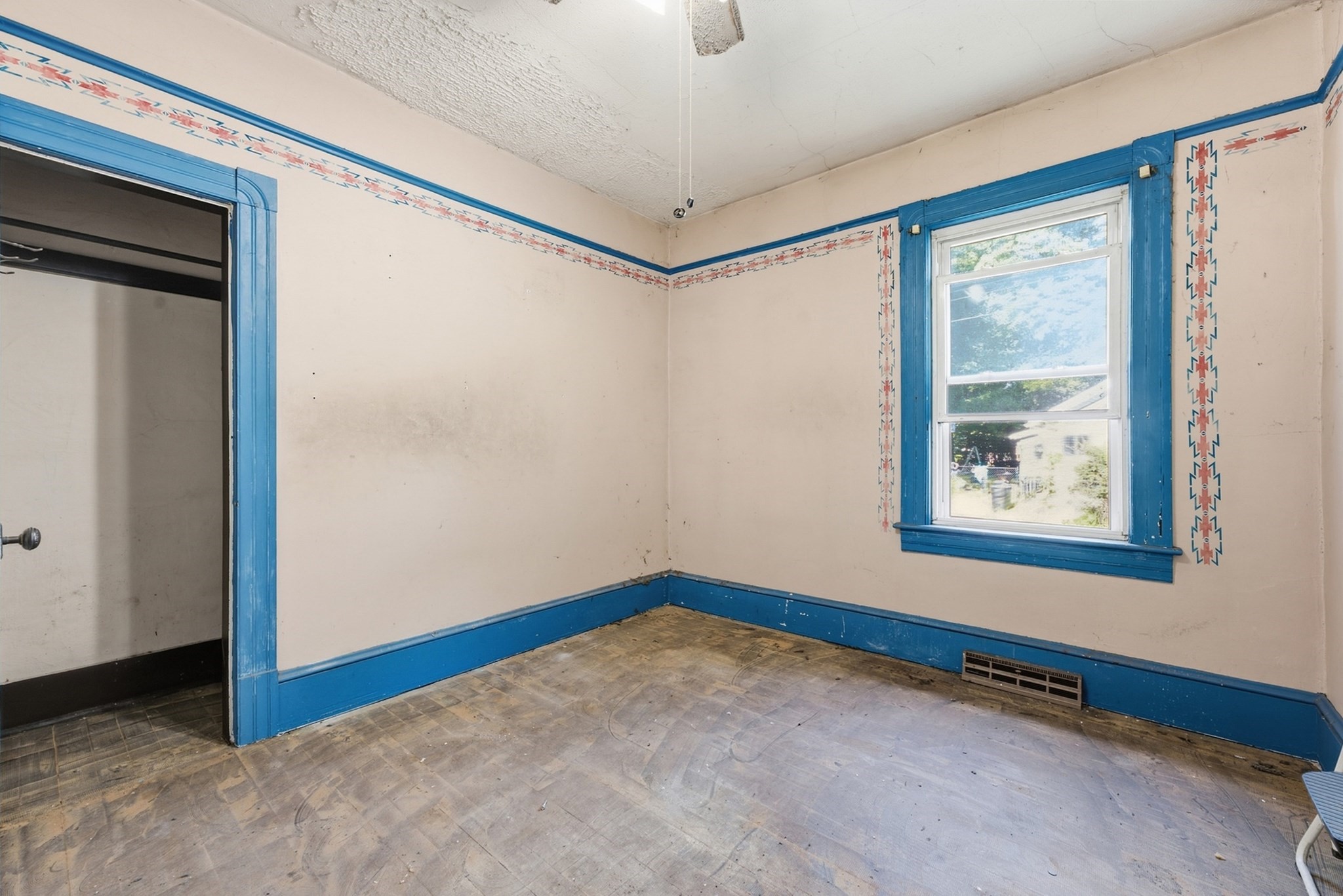 26 Fairmont Street Property Photo 9